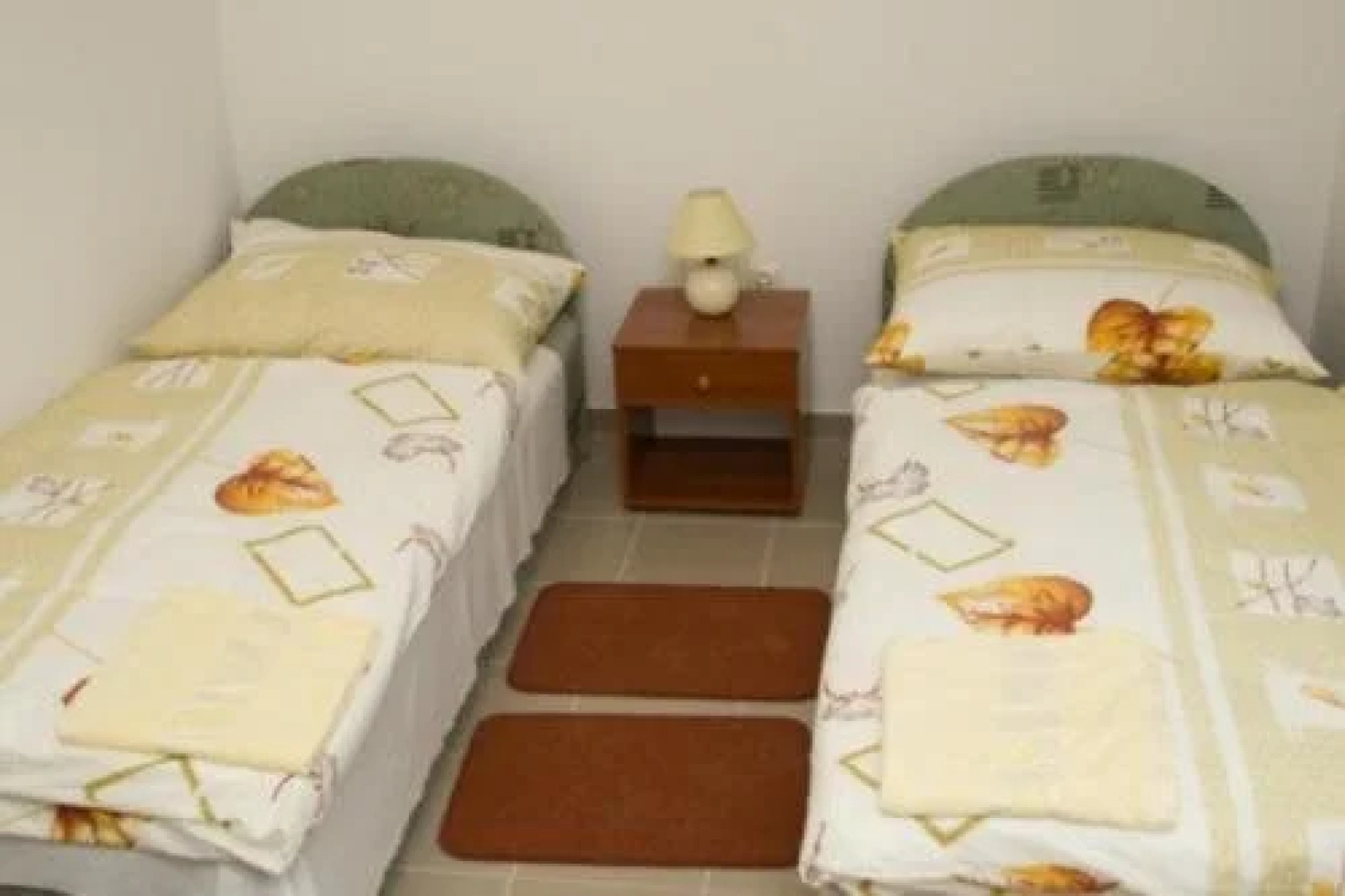 Popeye Pension & Restaurant