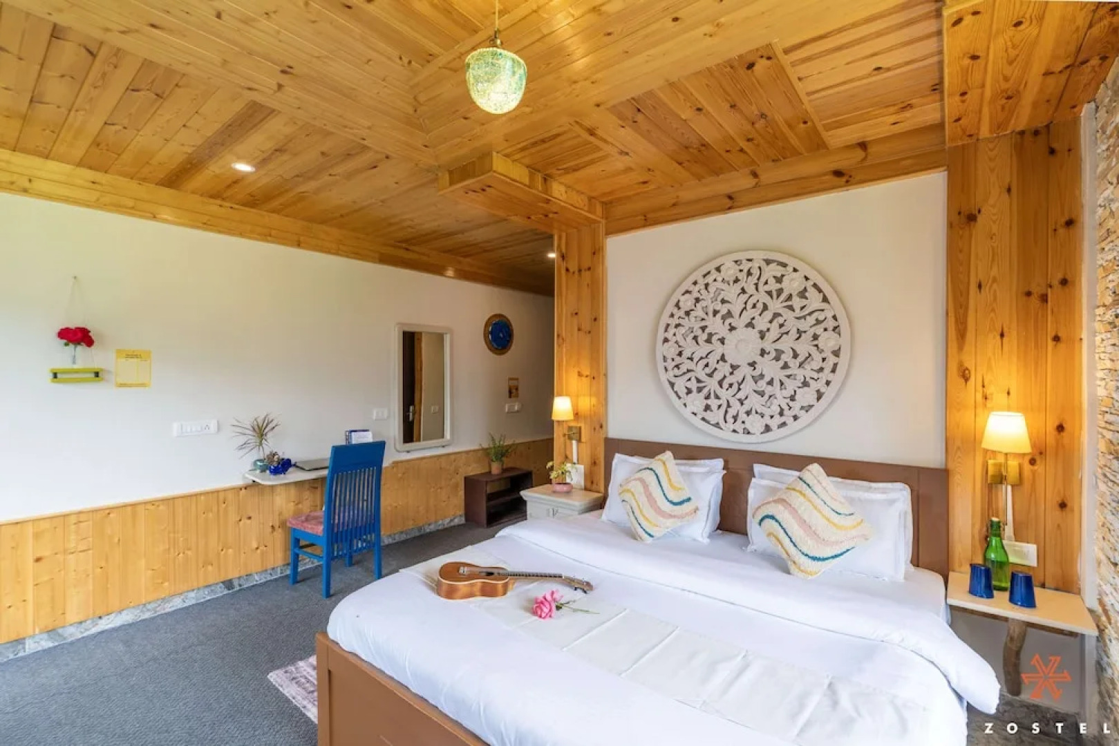 Zostel Shoja - Jibhi