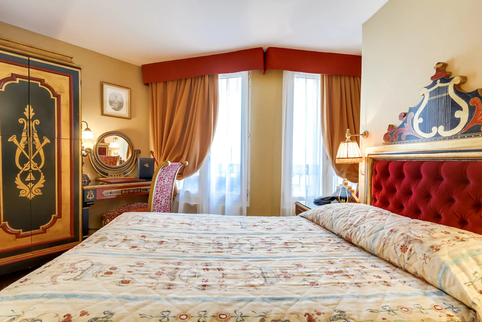 Le Monsieur by Sweett