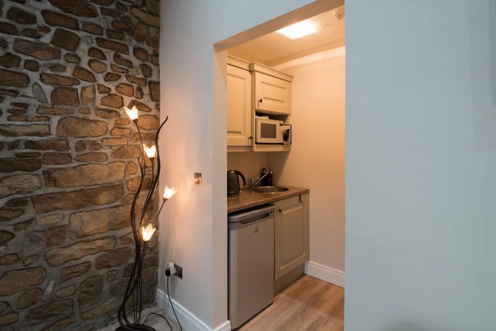 Charming 2-bed Apartment in Donegal Town Centre