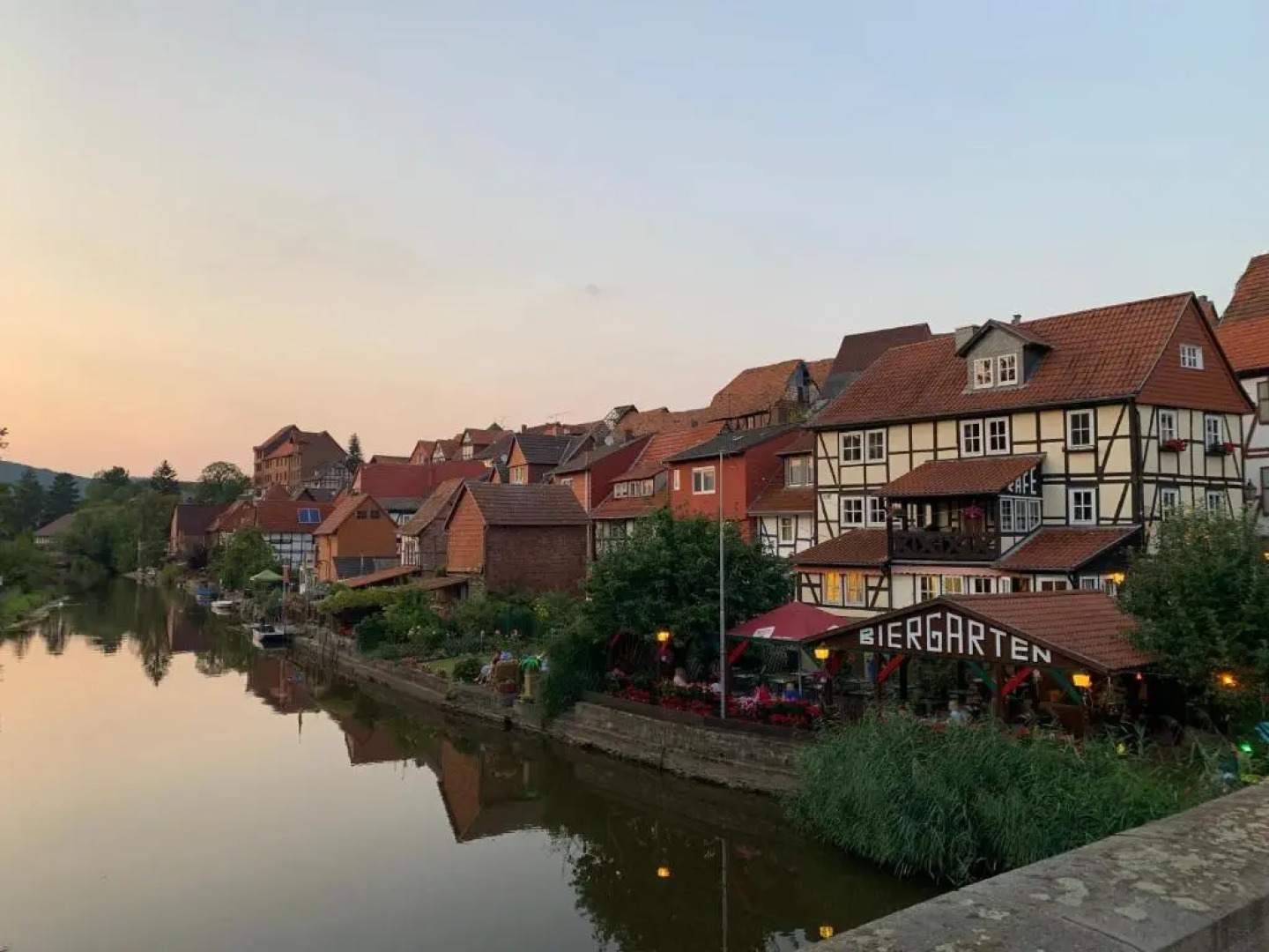 Apartment 2P. Balkon Zentral 1.4