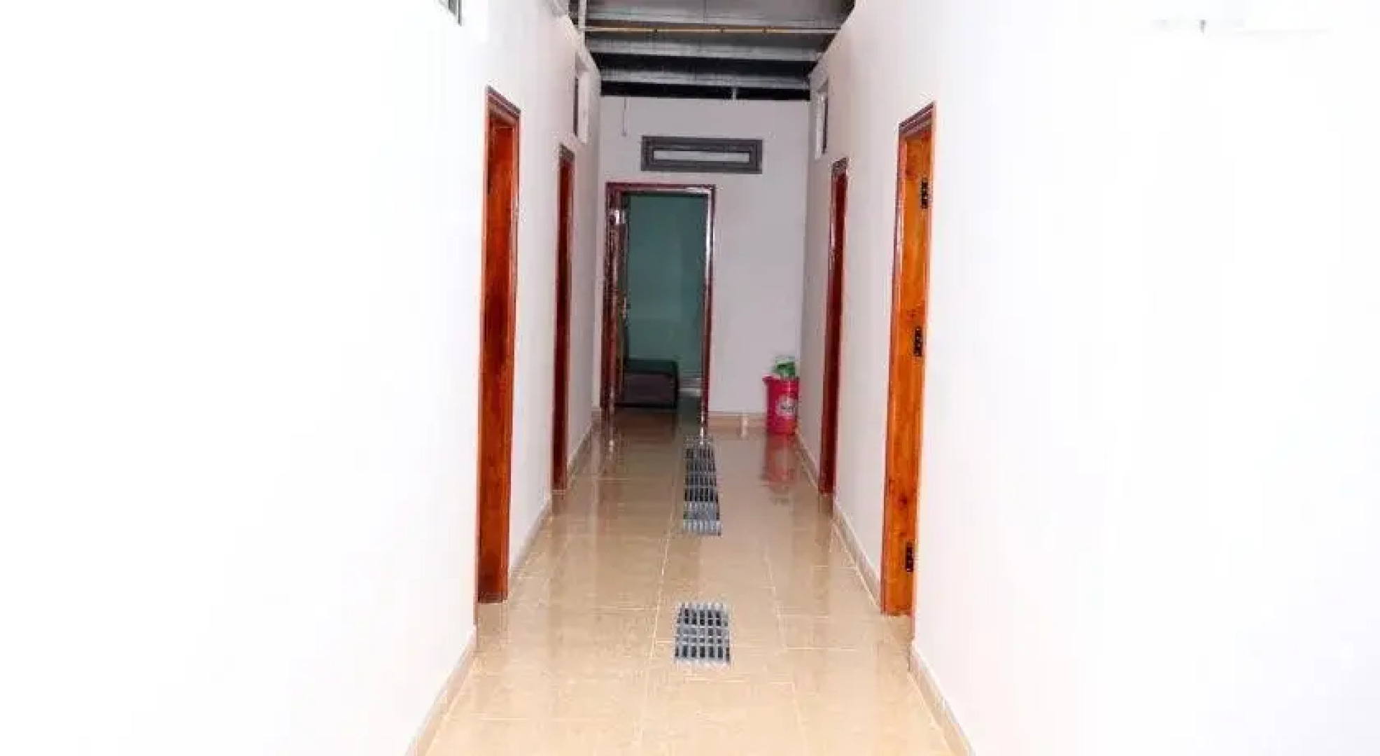 Giang Son Hostel