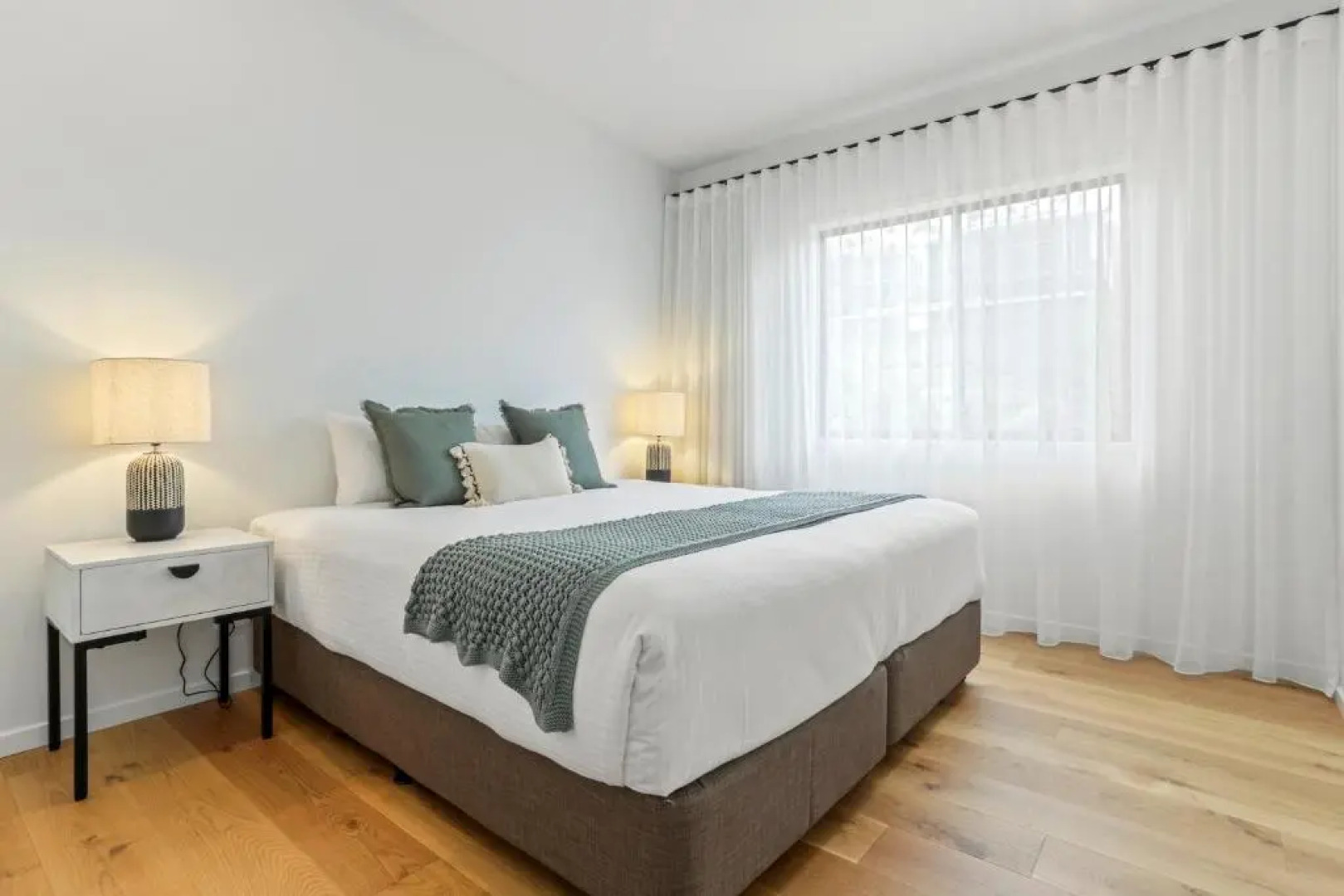 Chic Beachside Apartment, Peregian Beach