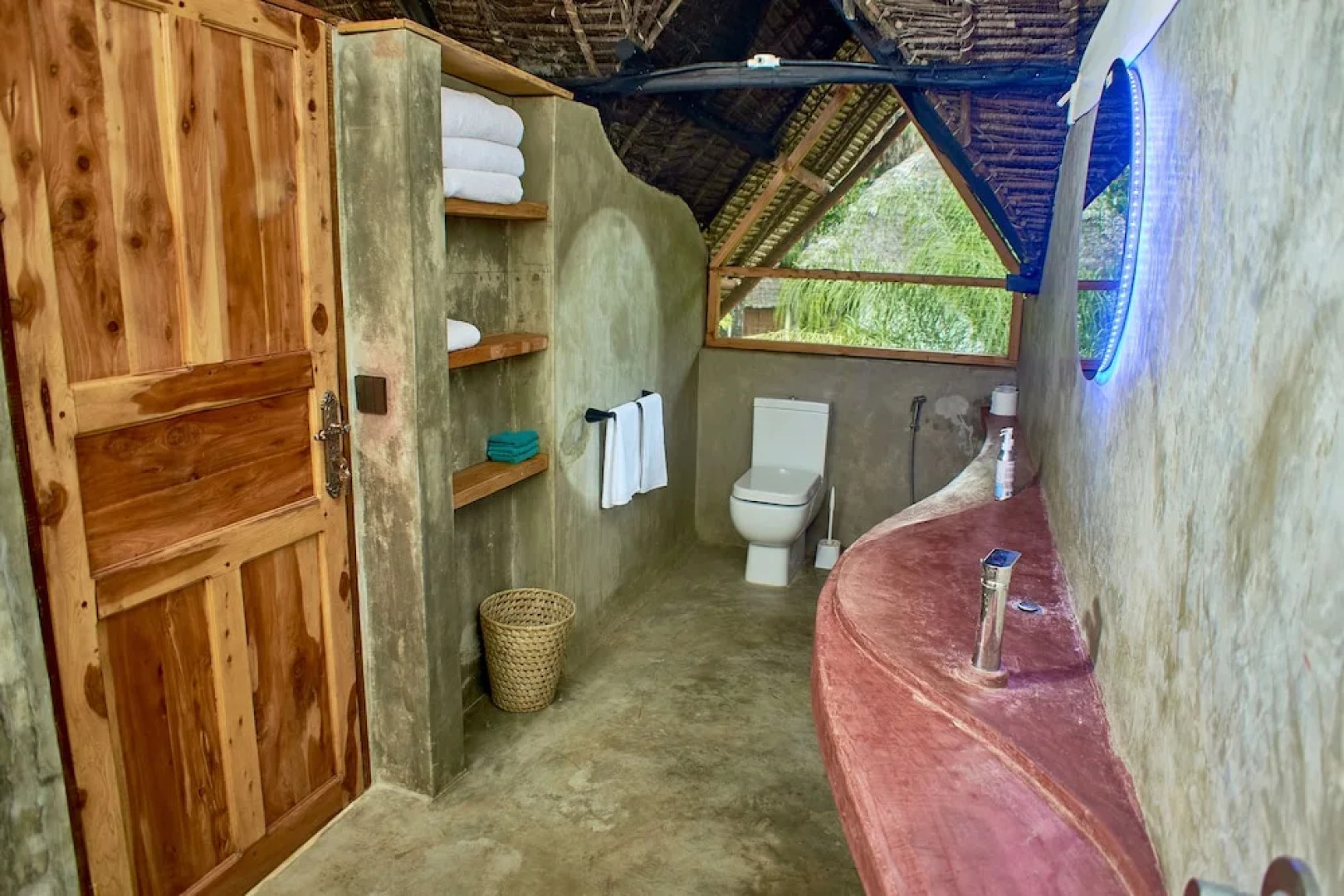 Lions House Boutique Hotel