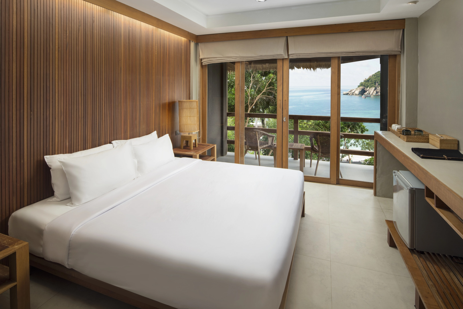 Beach Club by Haad Tien