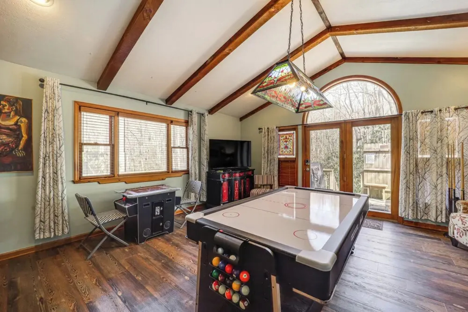 Private Blue Ridge Retreat: Hot Tub & Pool Table!