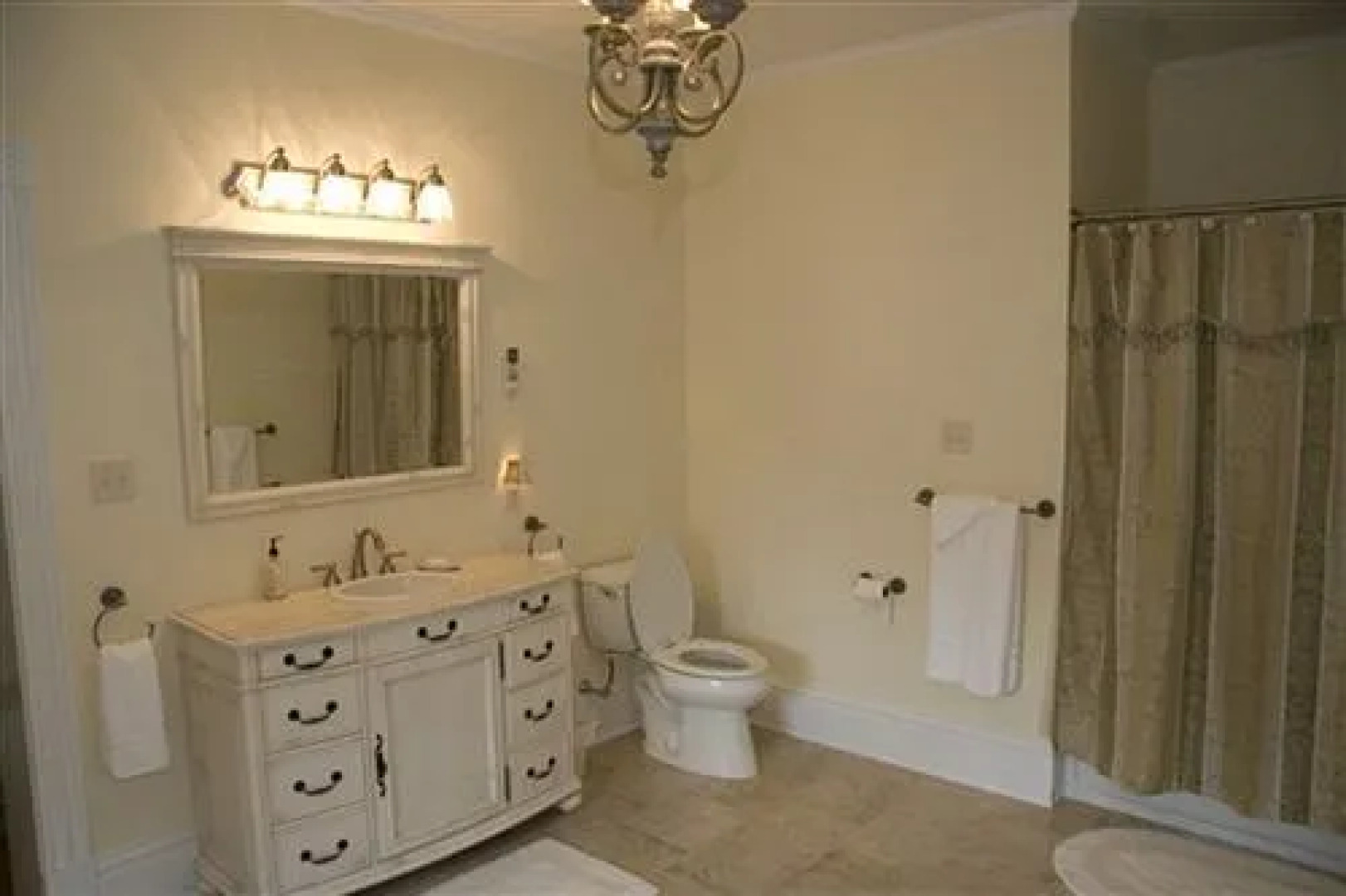 White Hall Manor Bed & Breakfast