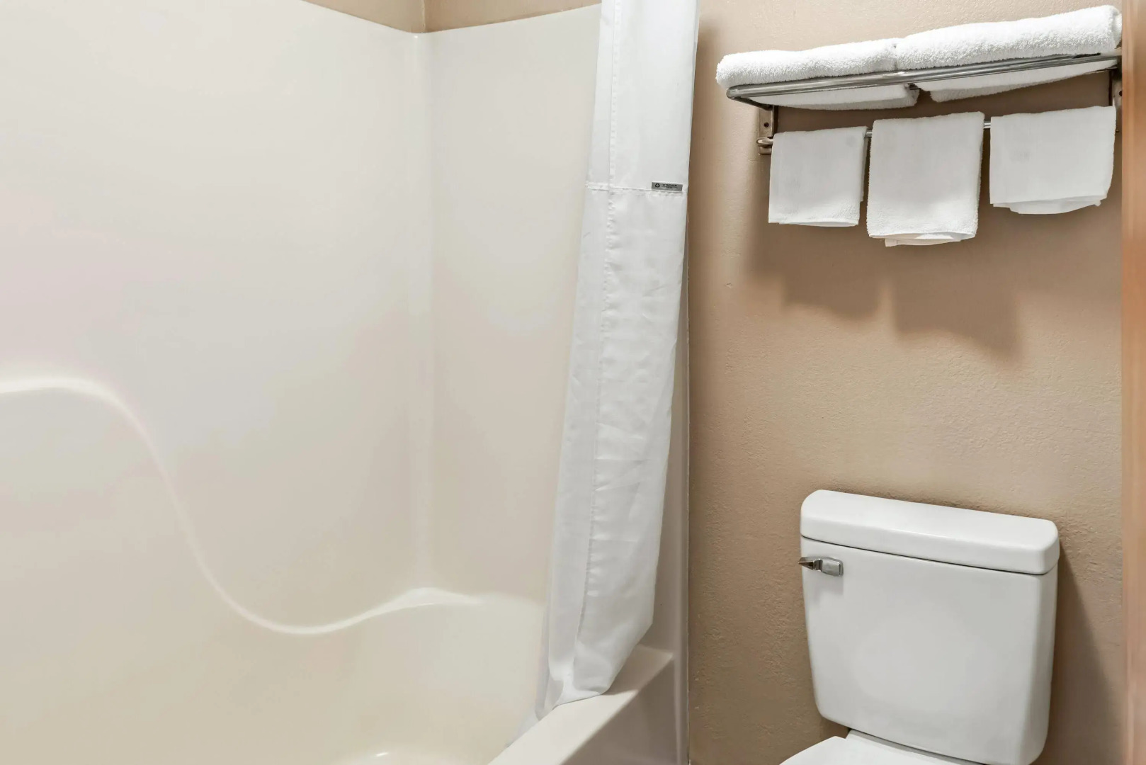 Super 8 by Wyndham Brownsburg