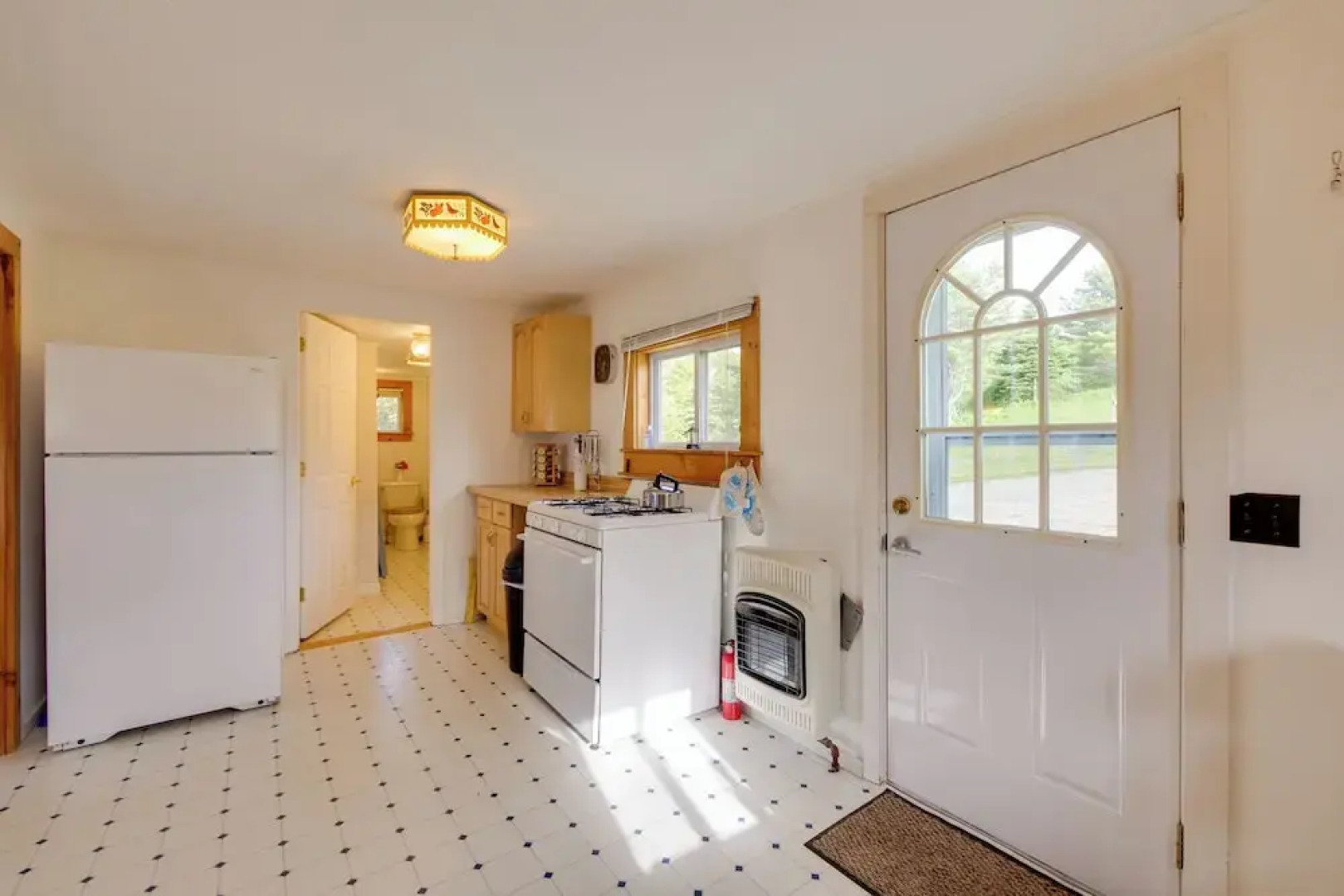 Waterfront Cottage - 17 Mi to Acadia Ntnl Pk!