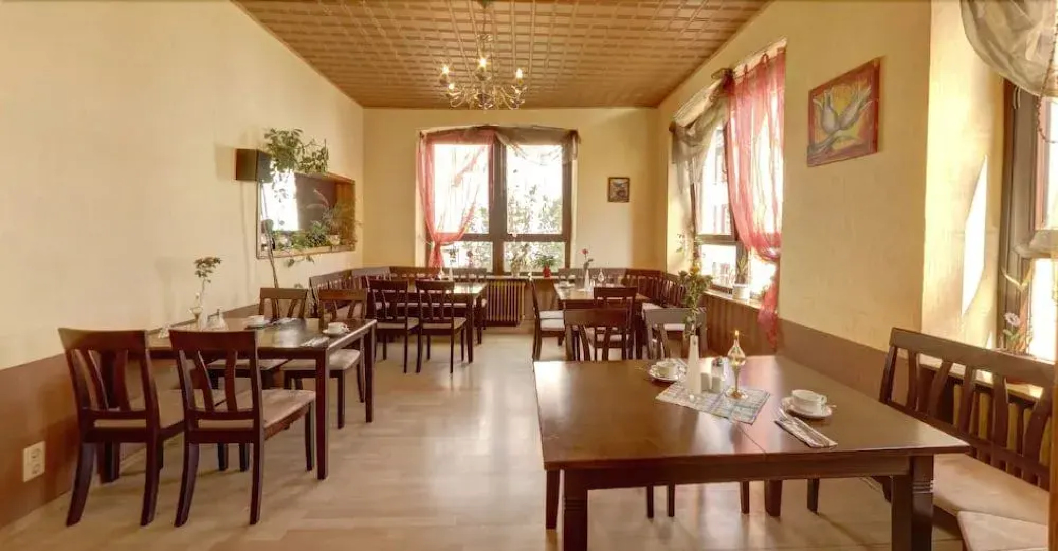 Neubert s Gasthaus am Rhein