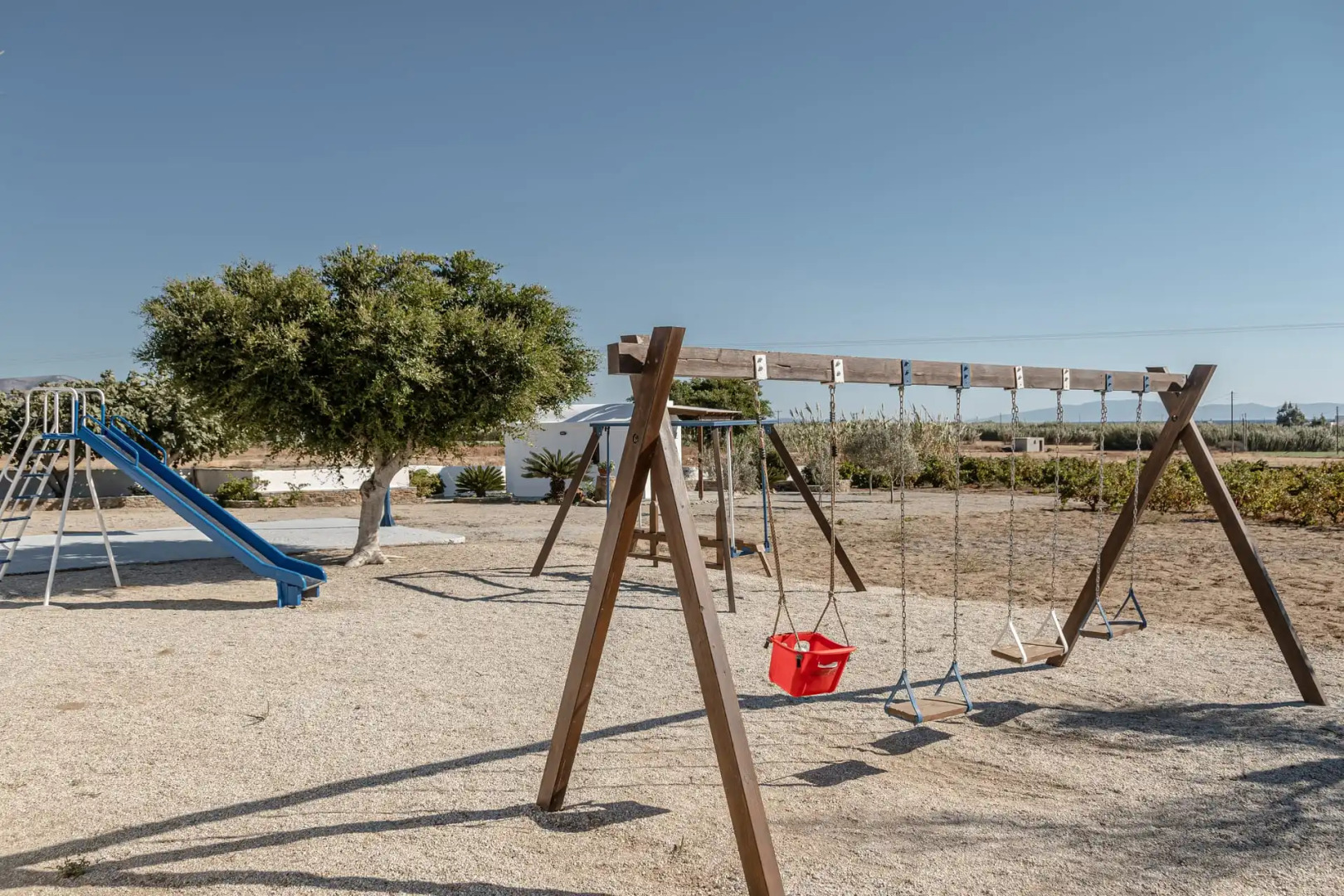 Zanneta Apartments & Suites