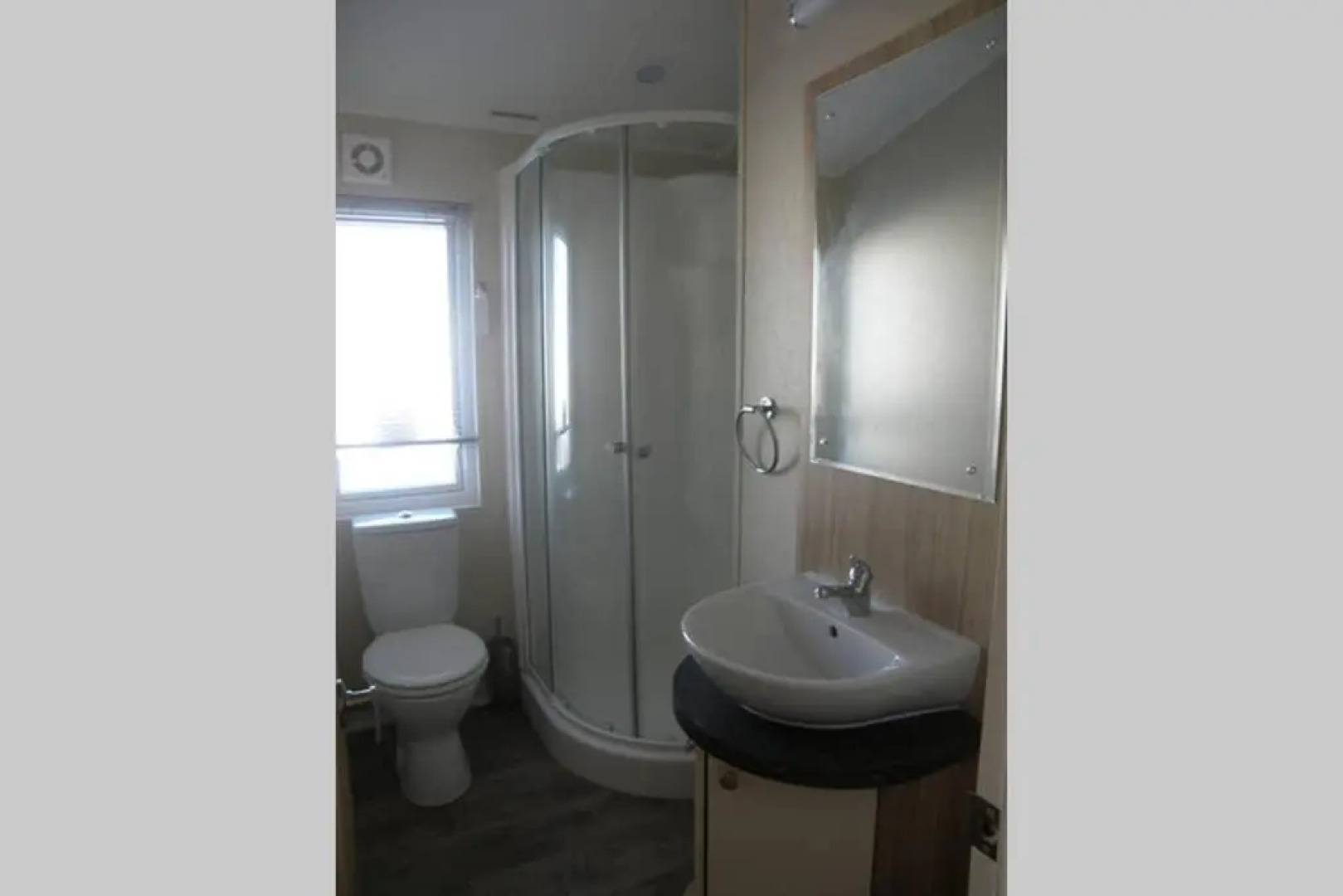 Beachcomber Lodge, 3 bedroom, beachside, dog friendly, Dumfries and Galloway, Scotland