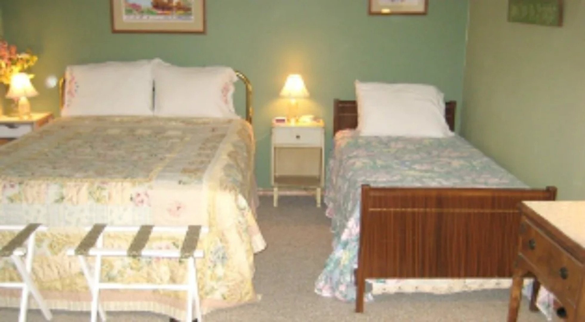 Alaska Garden Gate B&B and Cottages