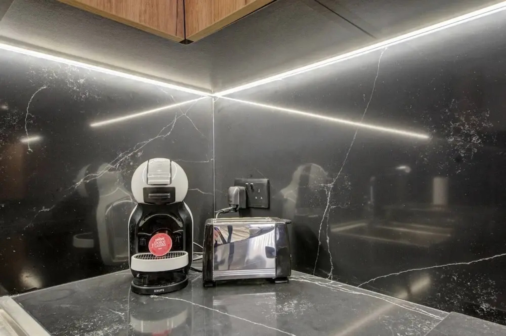 Beautiful 2 BDR Penthouse Near Valletta Sleeps 6