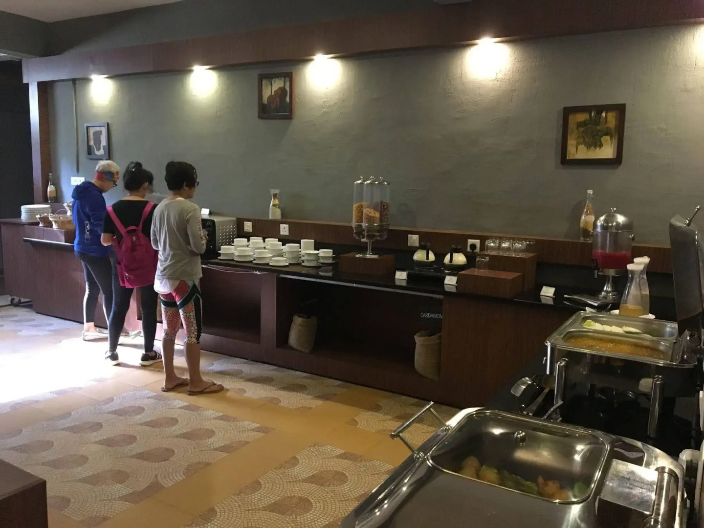 The Mountain Courtyard Thekady