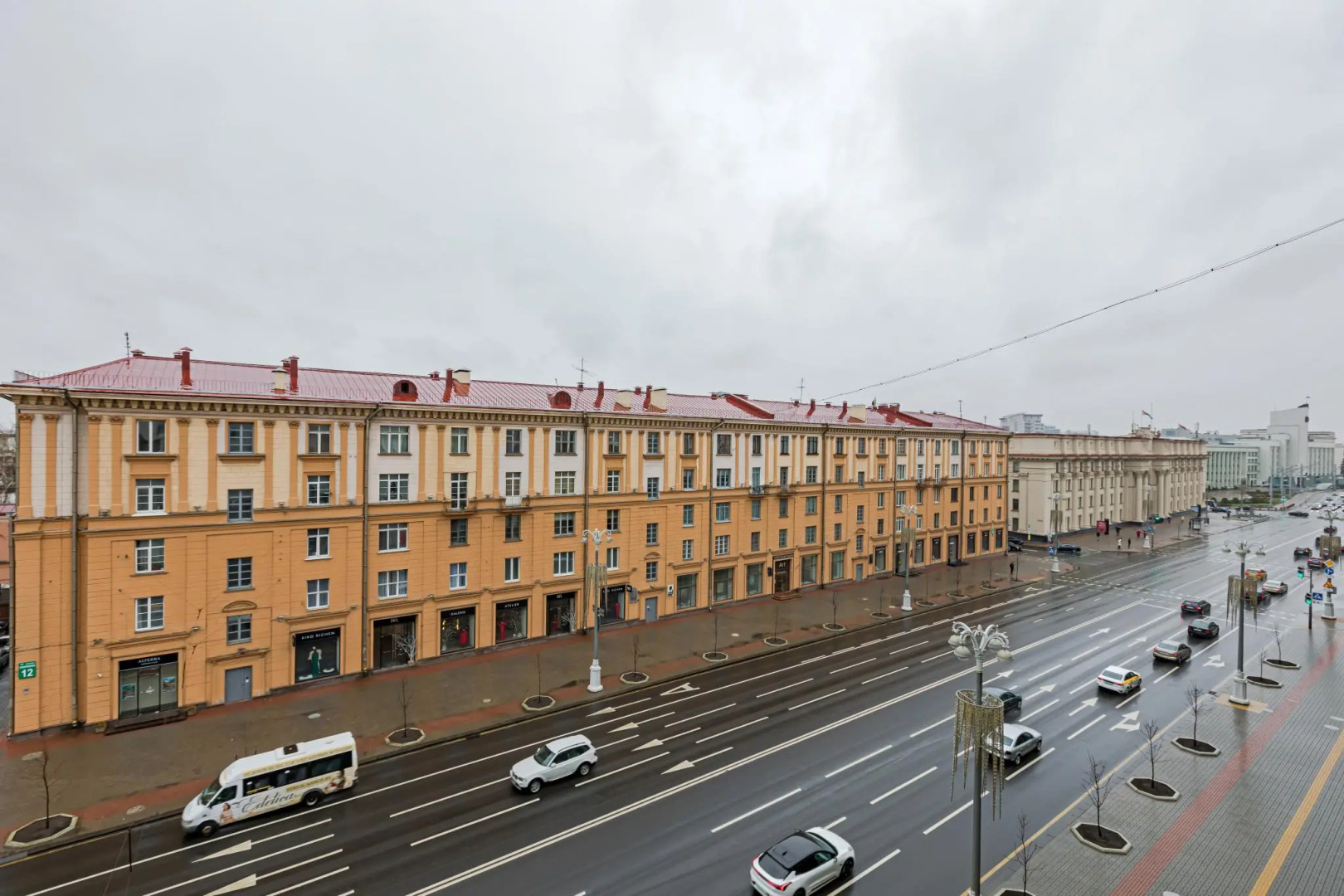 Апартаменты на проспекте Независимости 13