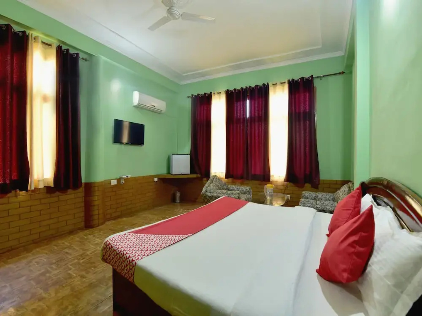 OYO 22775 New Horizon