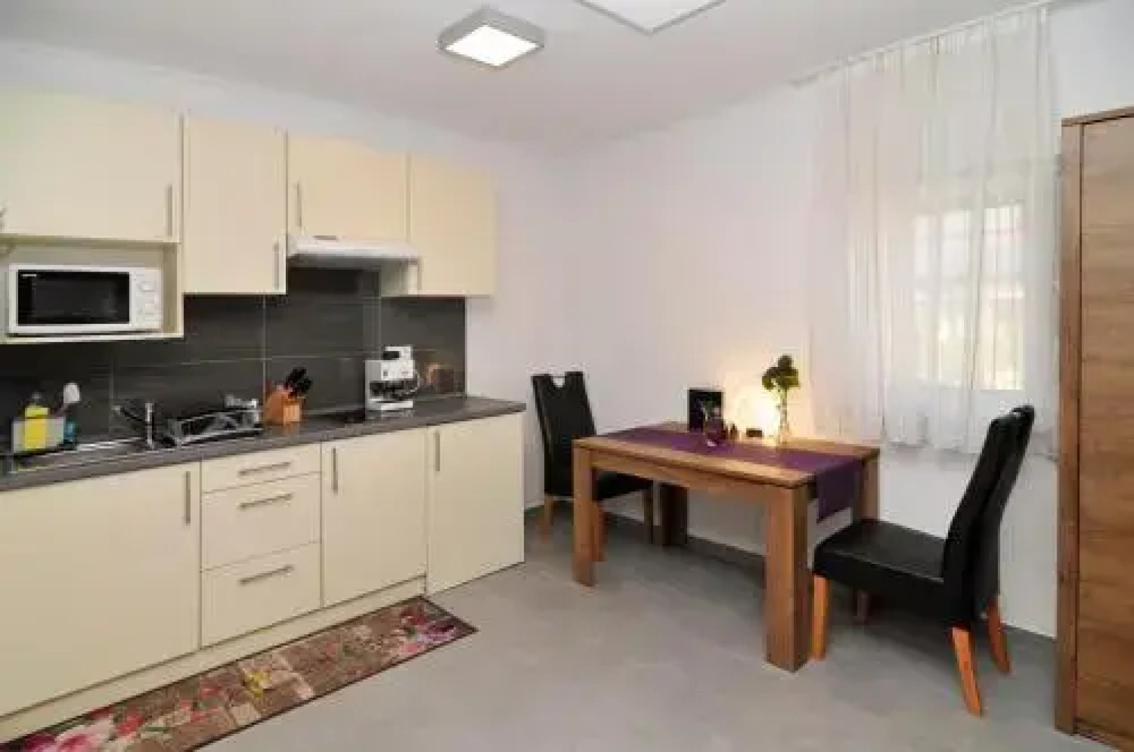 Silver Beach Apartments