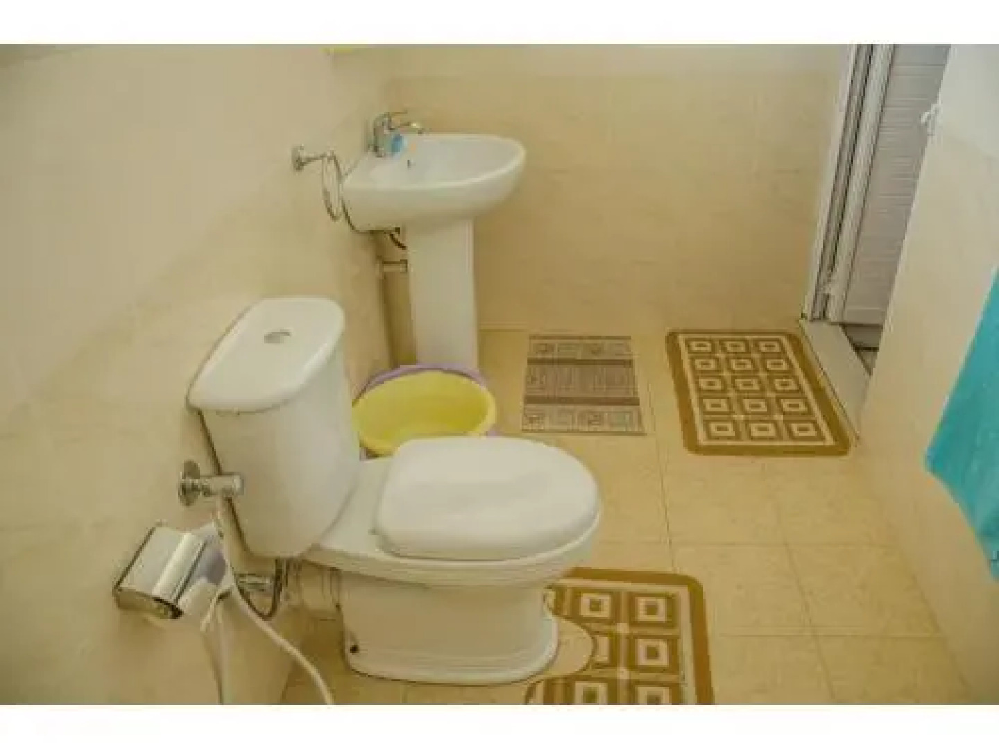 Bano Beach Residence