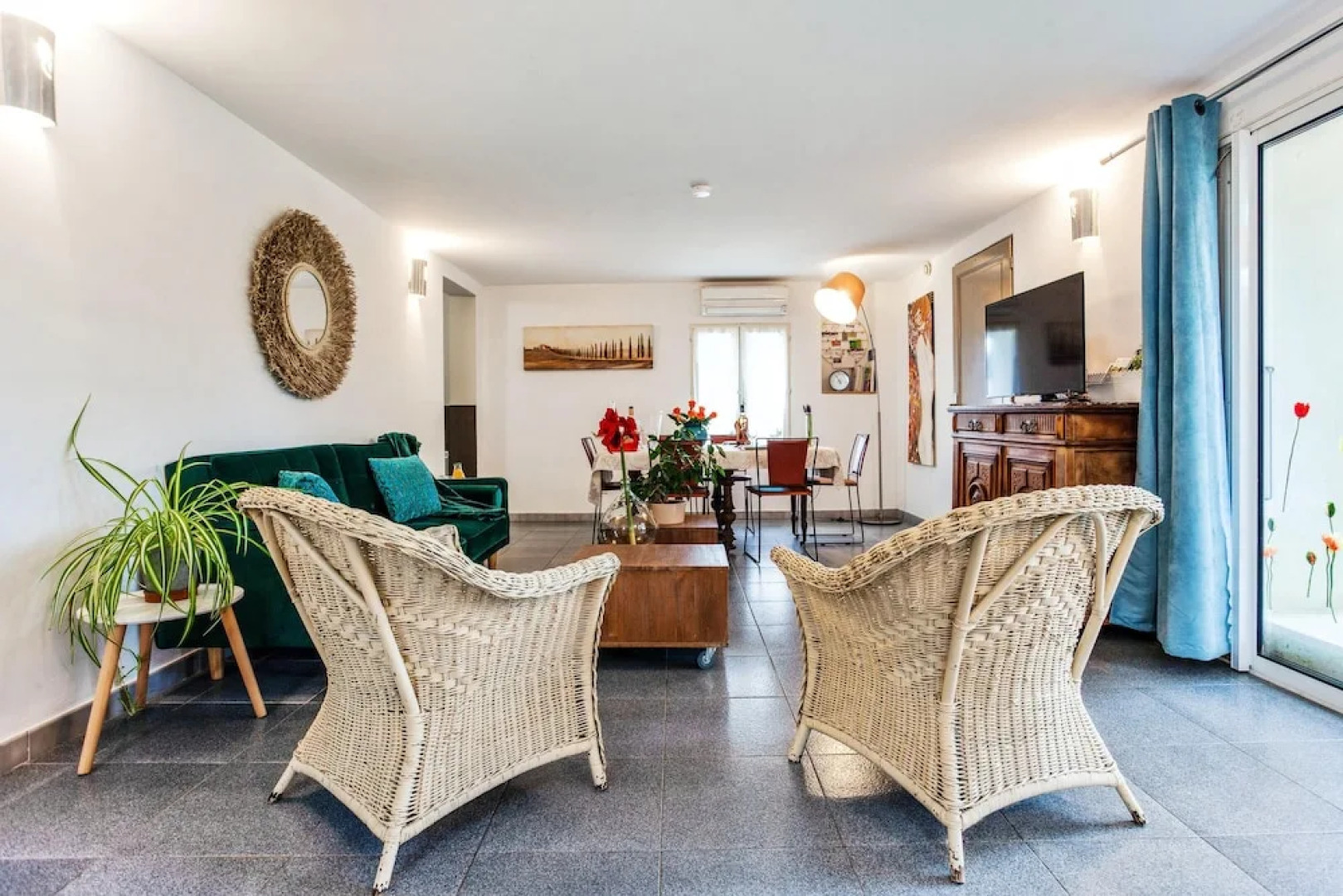 Villa with 3 Bedrooms in Beaumes-De-Venise, with Private Pool, Enclosed Garden And Wifi