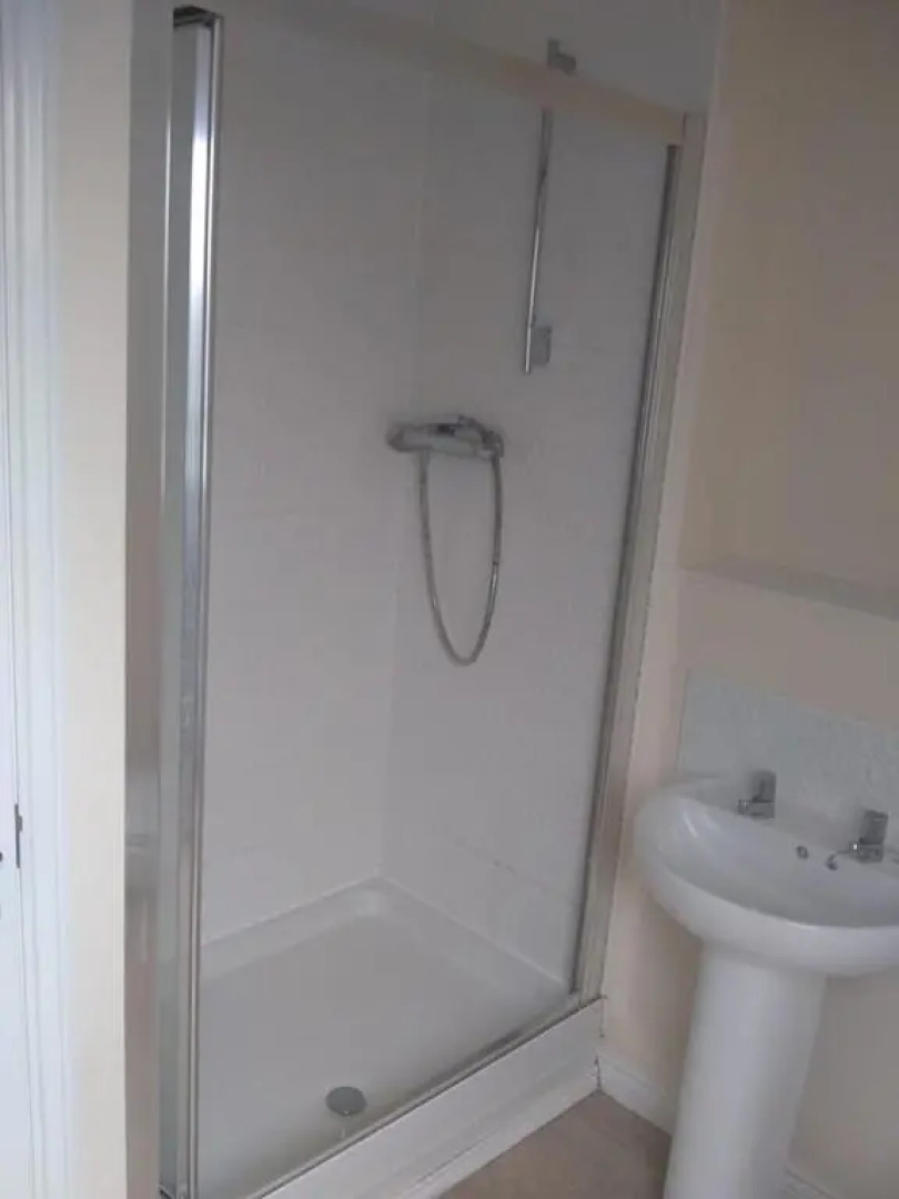 Spring House - Staycation - Perfect for Contractors & Families - 2 Parking Spaces