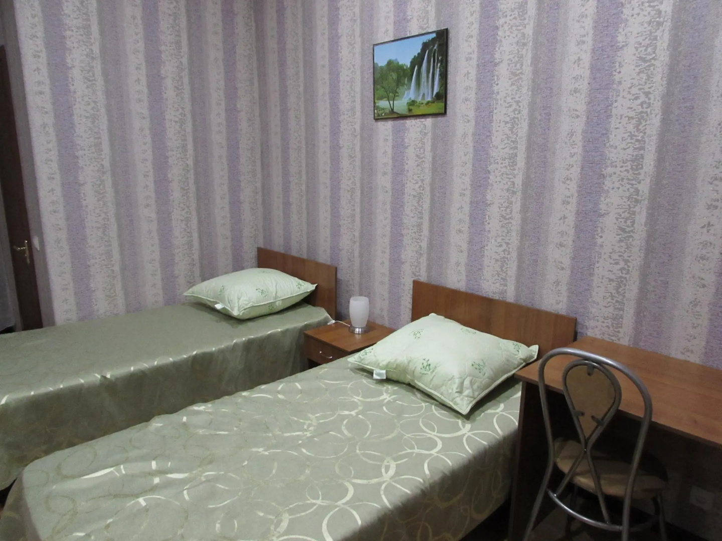 Город