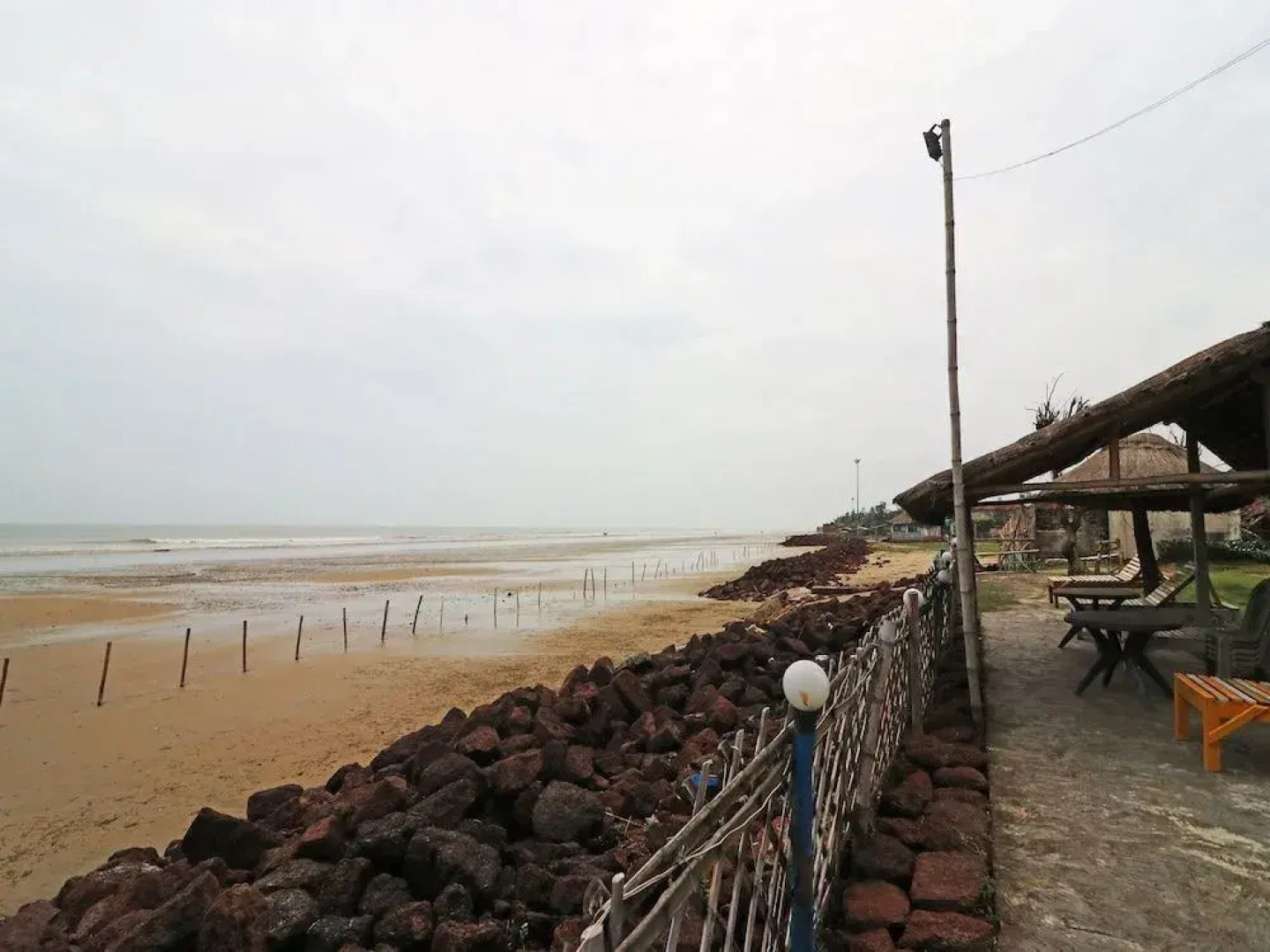 OYO 16101 Samrat Holiday Inn