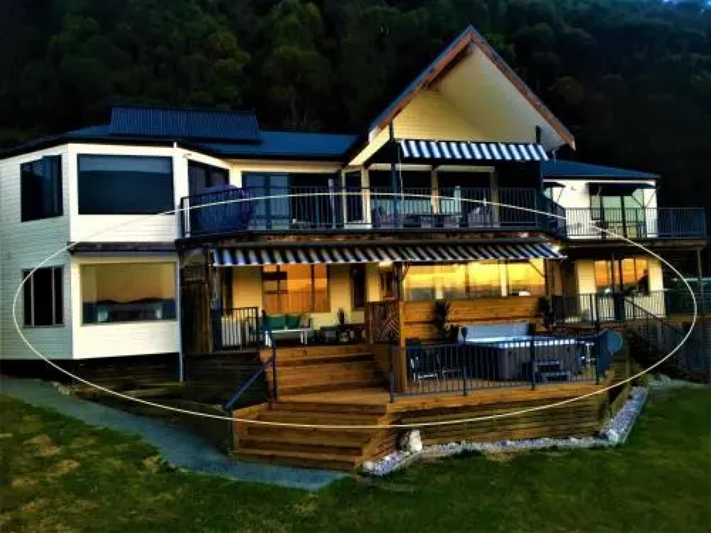 Twin Peaks Villa