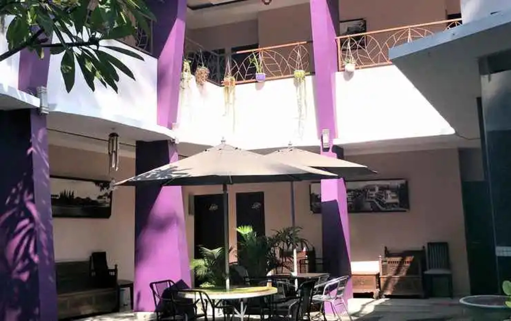 D Pavilion Guesthouse