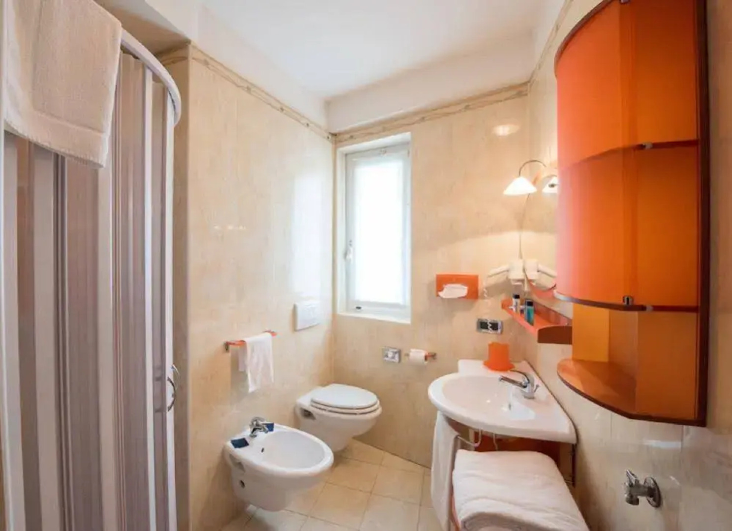 White Palace Hotel & Residence