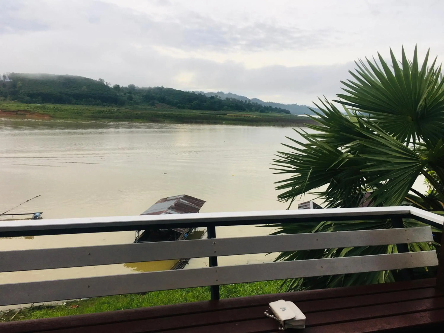Baan Dongsak River view