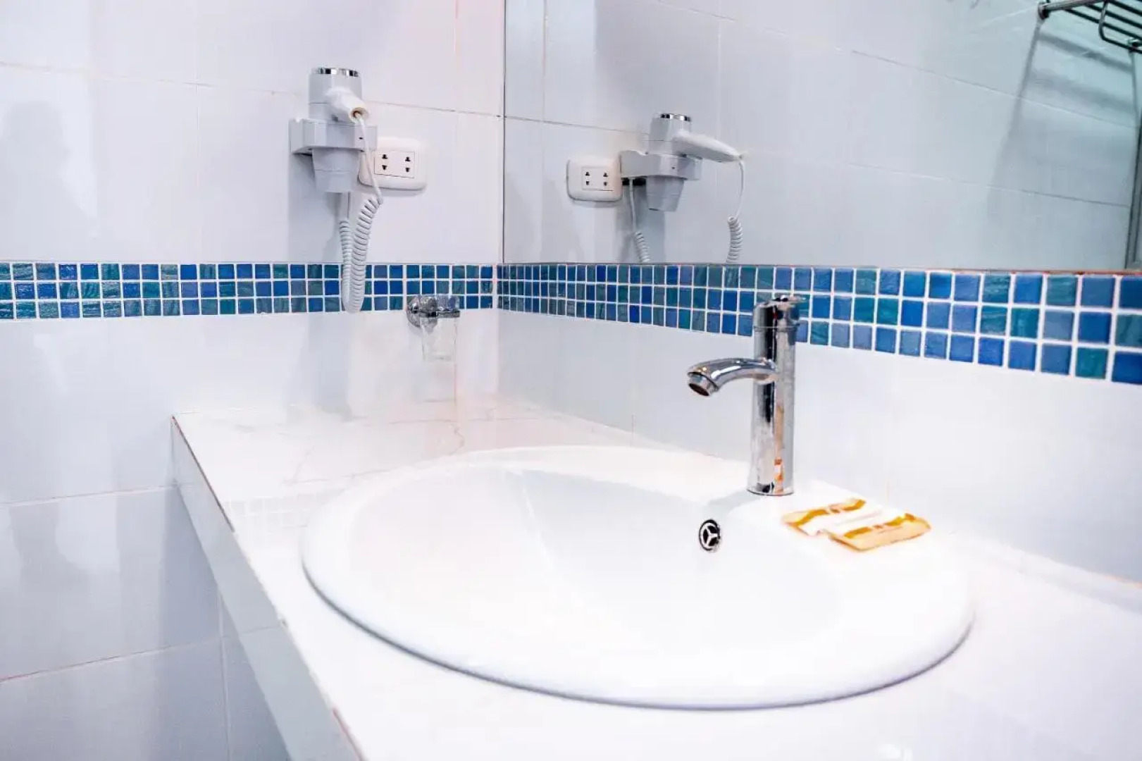 Laguna Azul Albergue Turístico