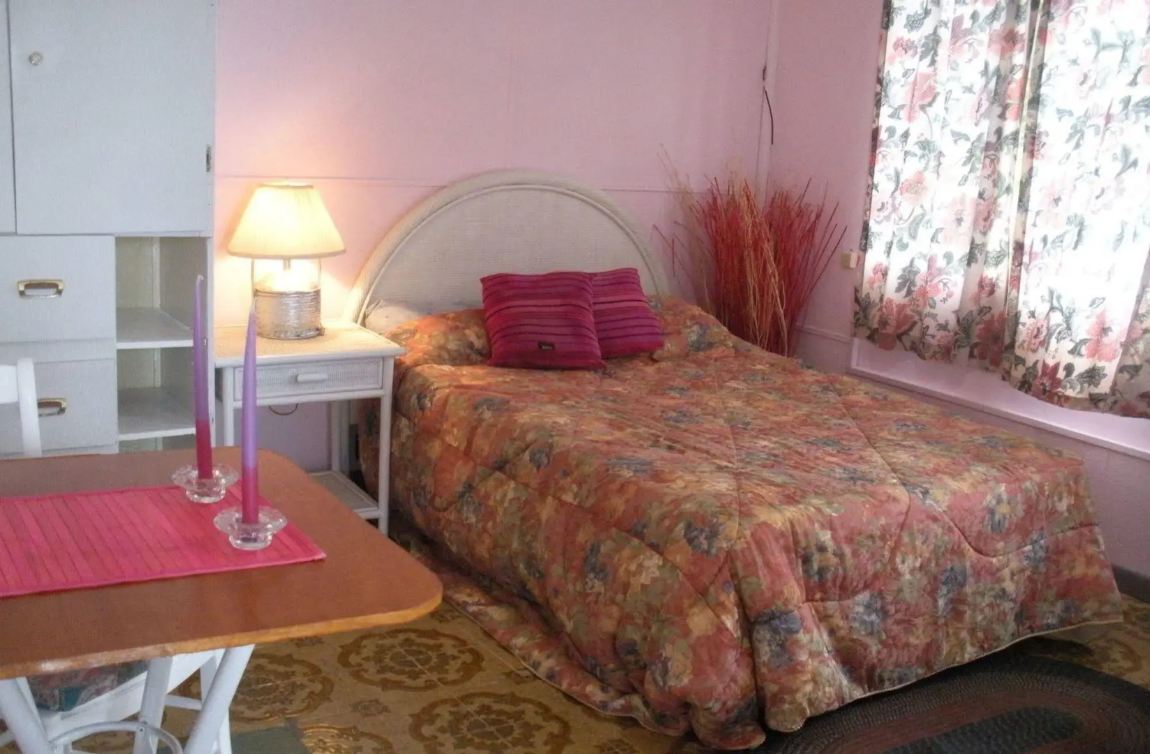 Paula's Country Inn
