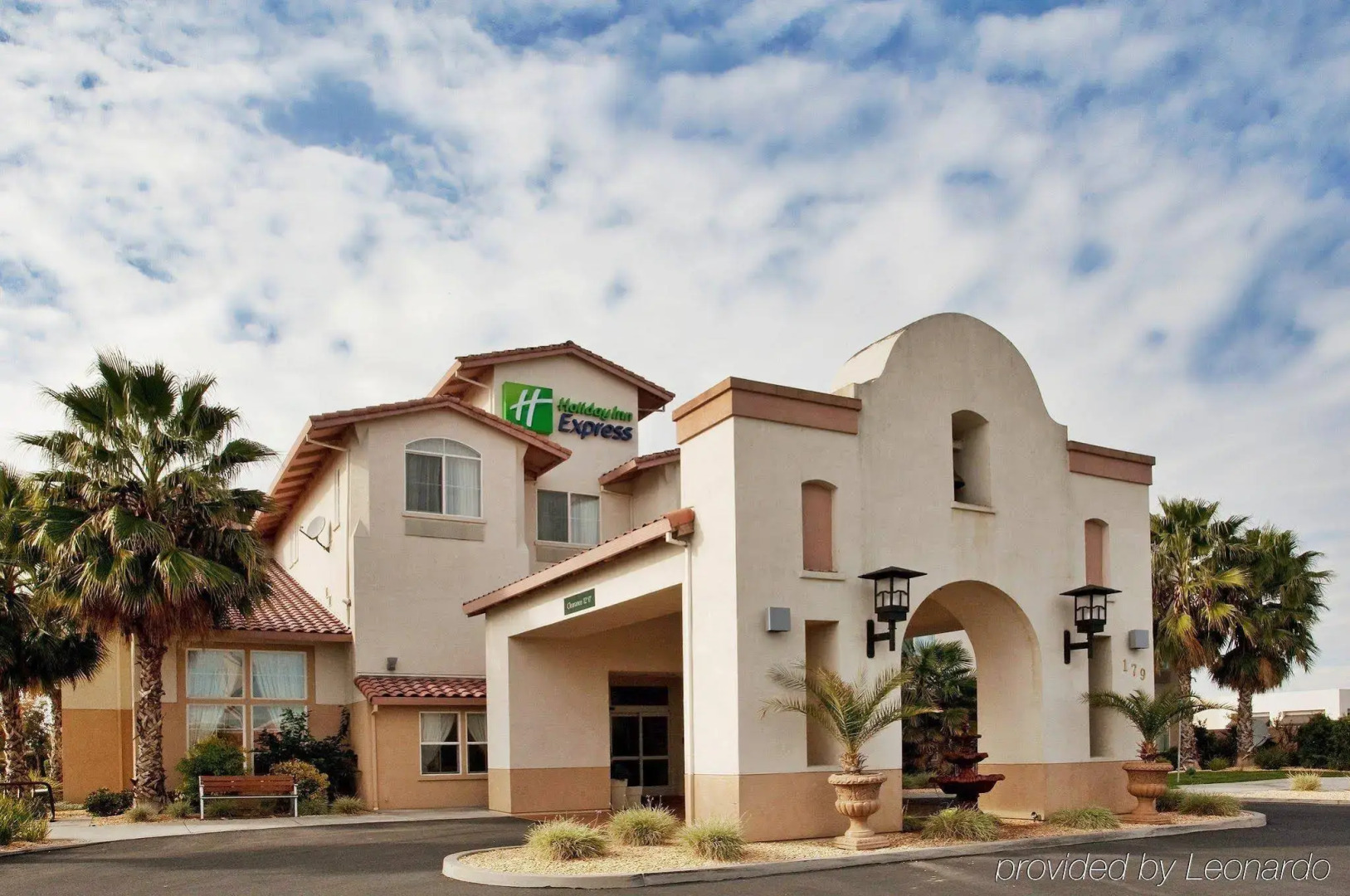 Holiday Inn Express Hotel & Suites Manteca by IHG