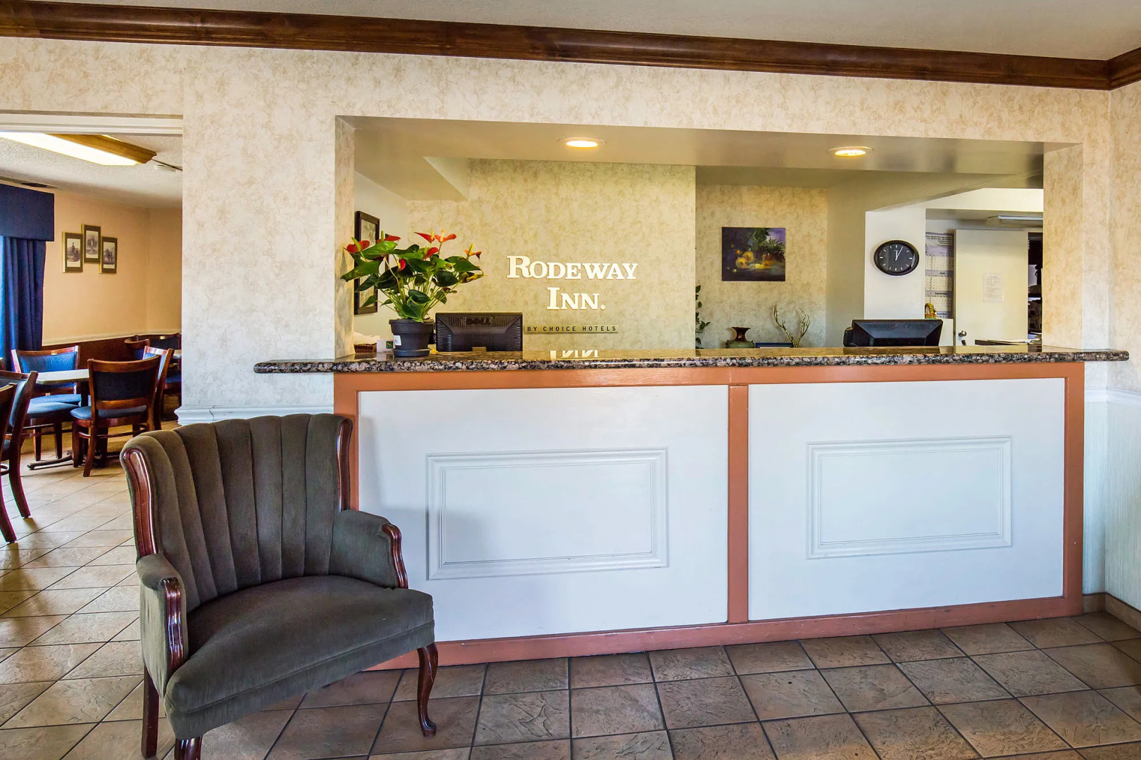 Rodeway Inn at Nevada State Capitol