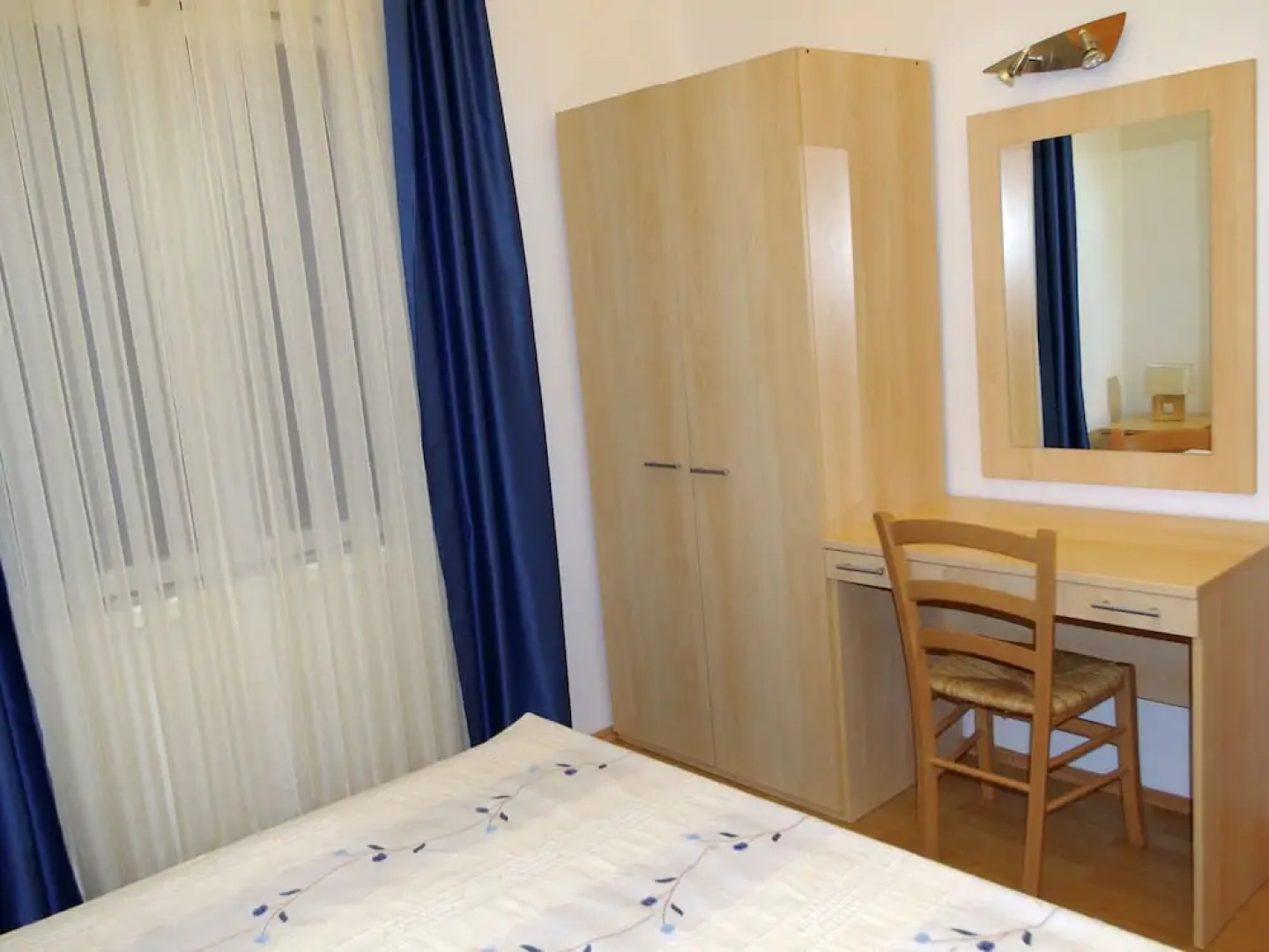 Apartment With Wifi, at 4 km. From City of Trogir