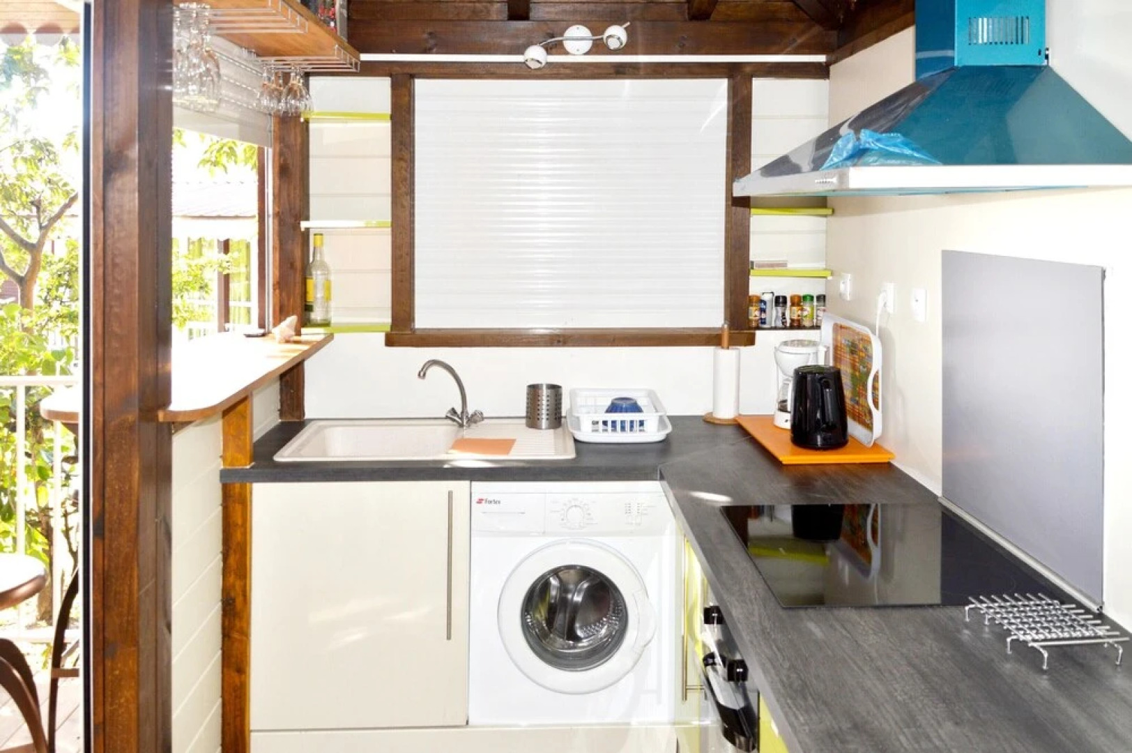 Bungalow With 2 Bedrooms in Bouillante, With Wonderful sea View, Furni