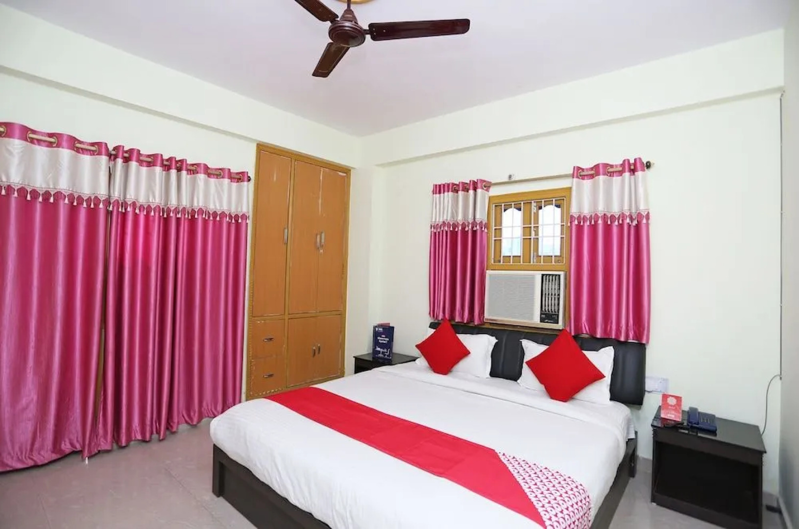 OYO Flagship 4655 Home Stay Hotel Vihar