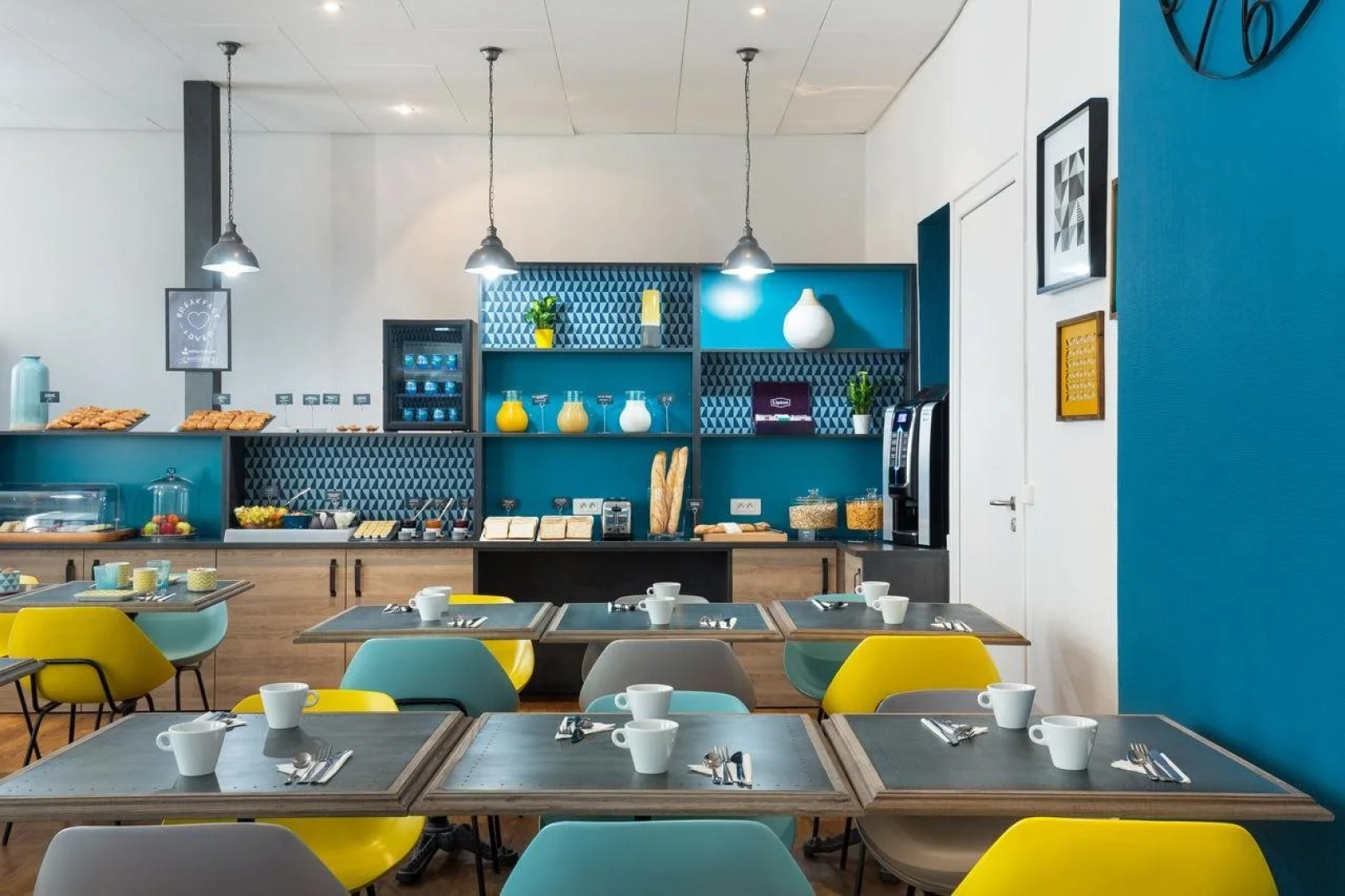 Hotel Nap By HappyCulture