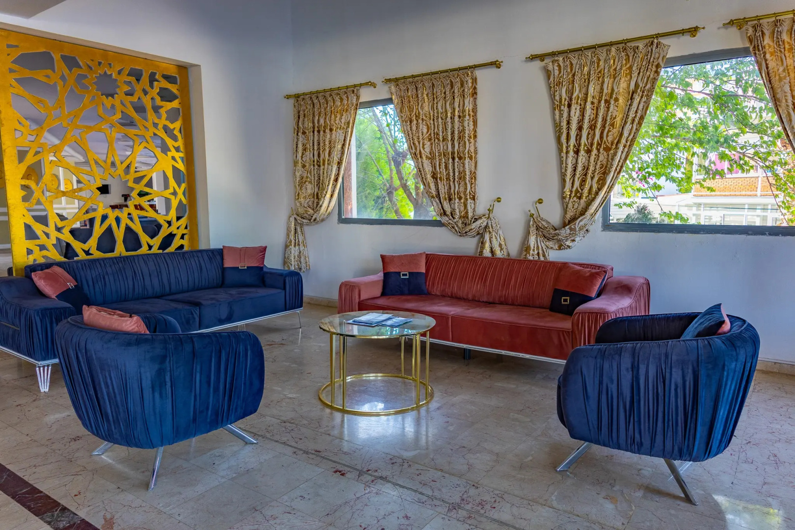 Sentinus Beach Hotel