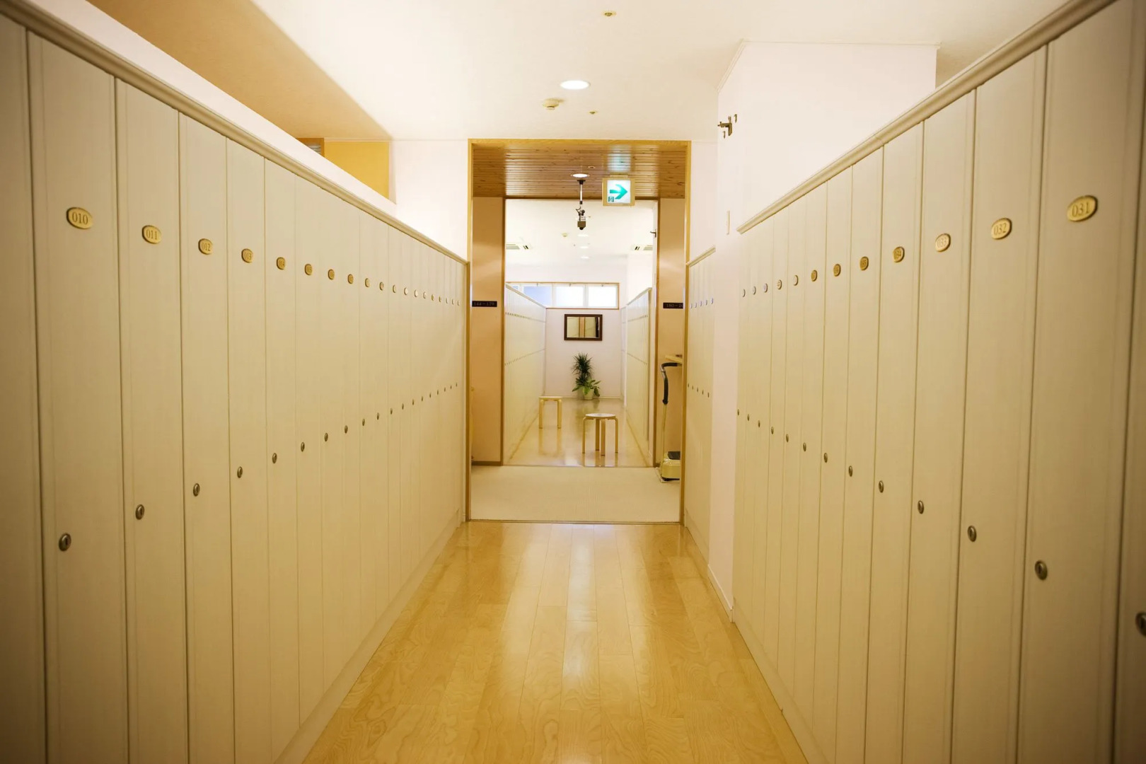 Capsule inn Osaka - Caters to Men