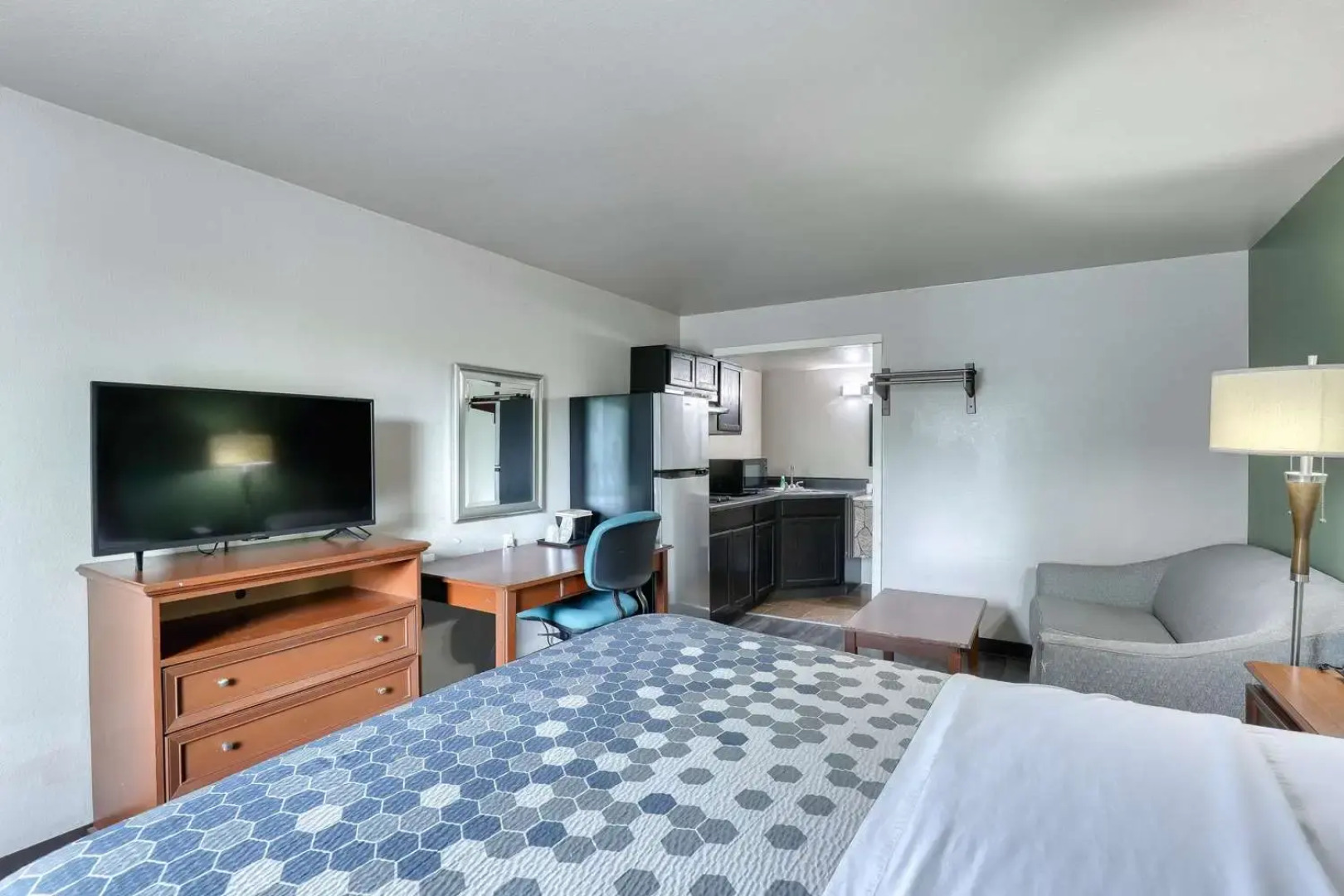 Suburban Studios Neenah-Appleton