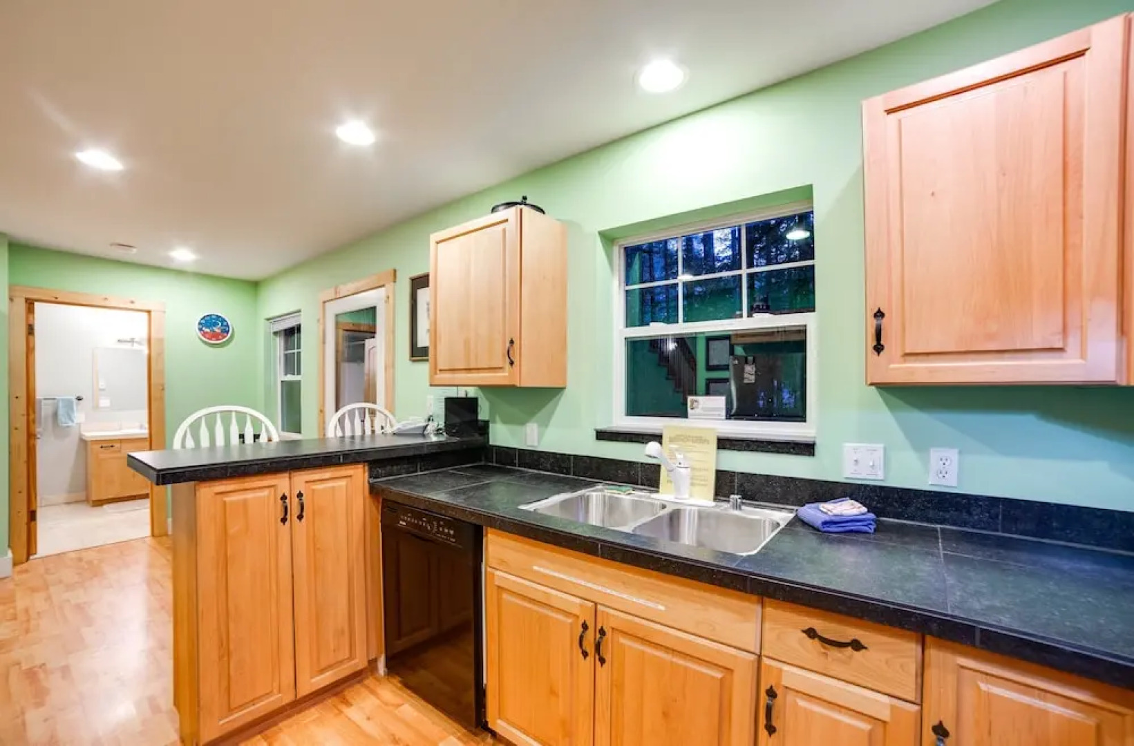 12GS - BBQ - WiFi - Dishwasher - Sleeps 4