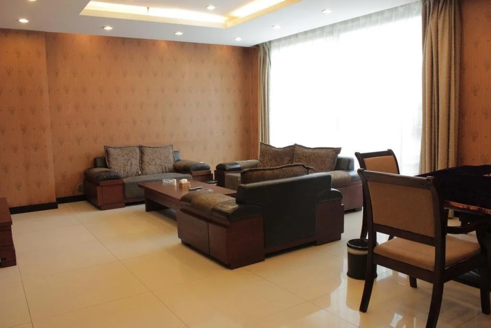 Wudangshan Taihe Xuanwu Hotel