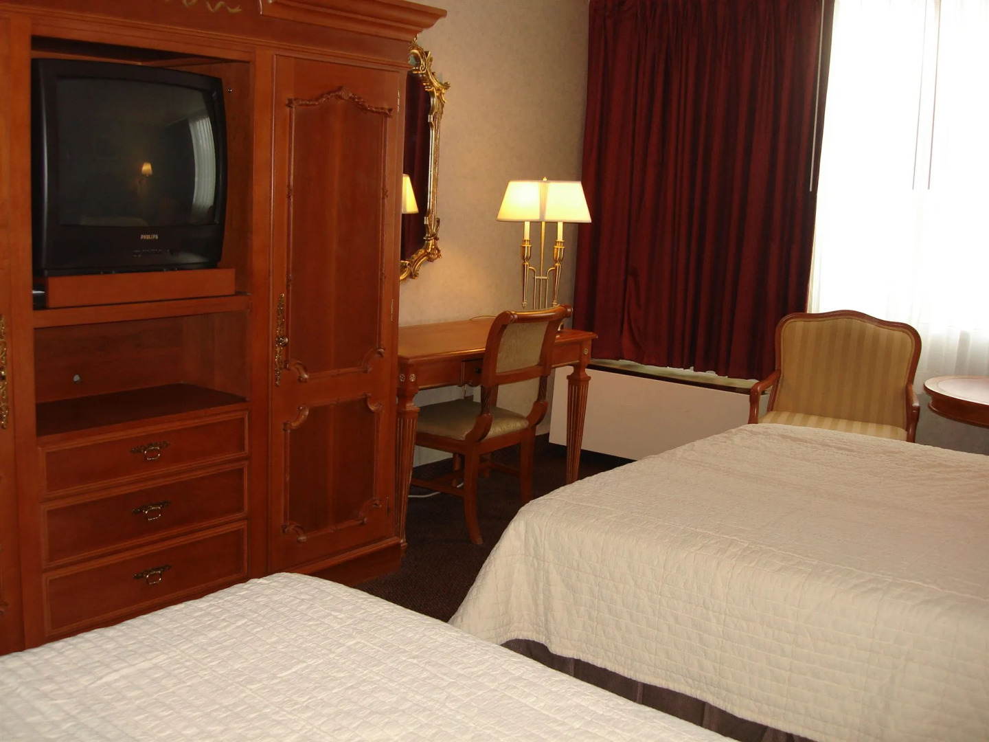 A Victory Inn & Suites - Muskegon