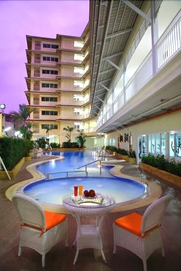 Baan Klang Hua Hin Resort & Condominium