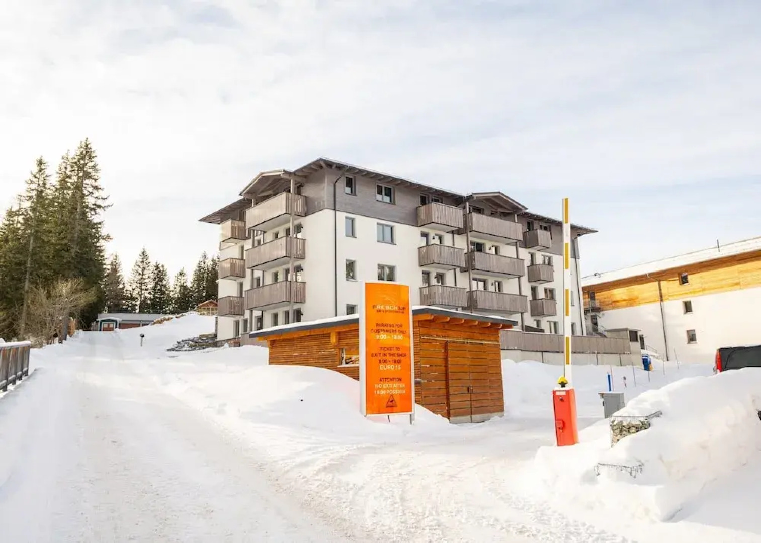 Apartment in Katschberghohe Near Ski Slopes