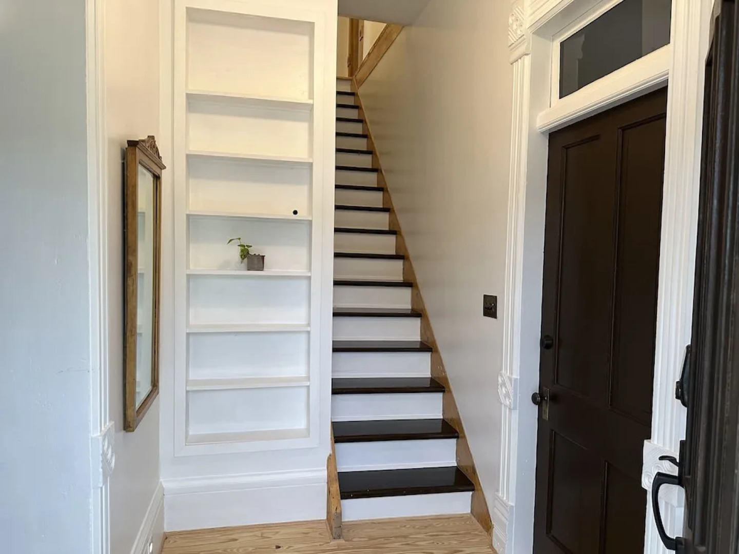 The Cottage @ 241 North