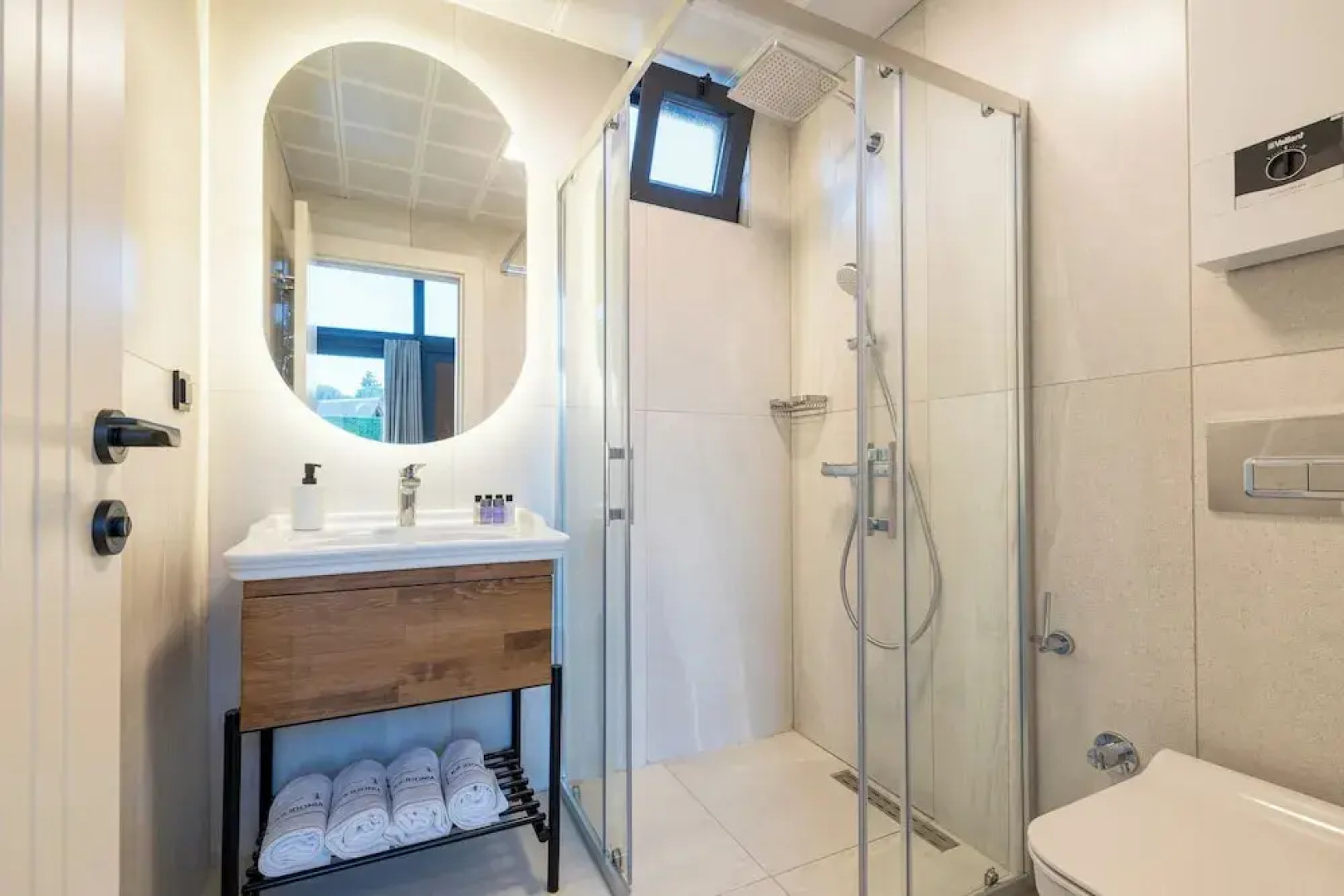 Rota Kilidonia Karaöz Suites&Villas