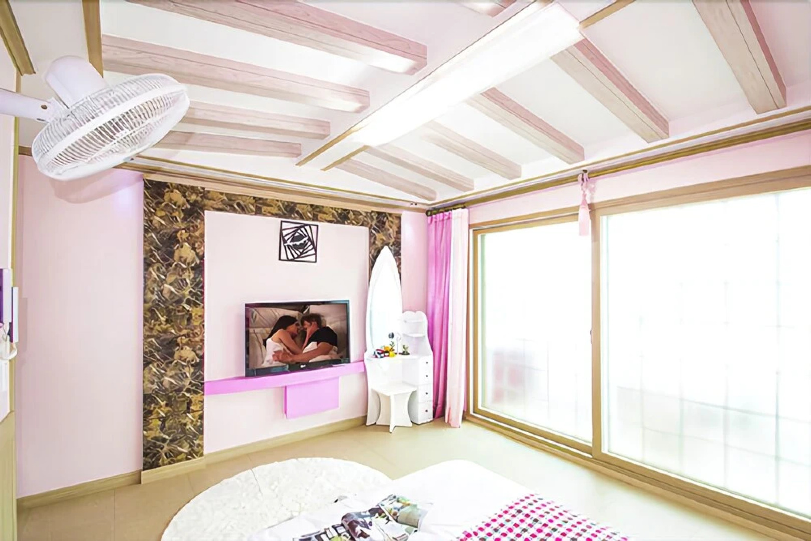 Geoje Hwamog Pension